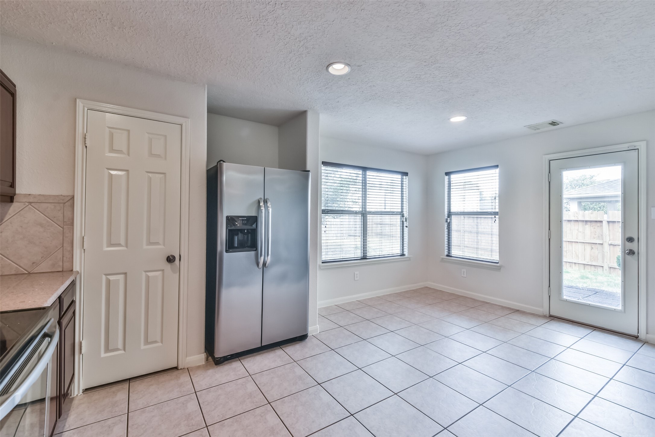 29315 Hickory Terrace Drive Property Photo 19