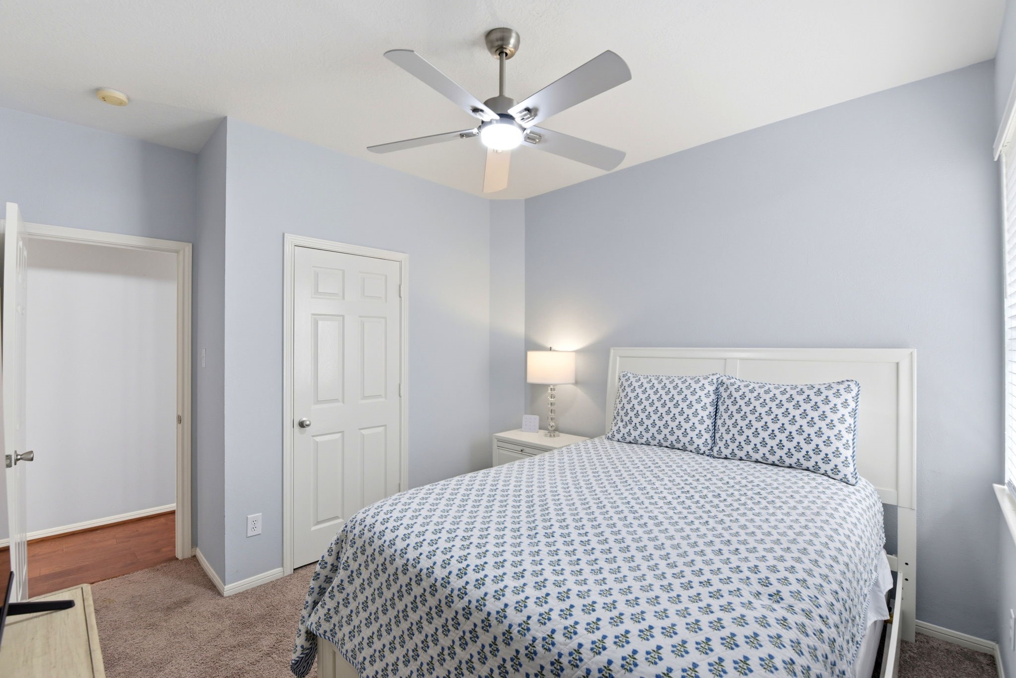 2105 Mossy Trail Drive Property Photo 29