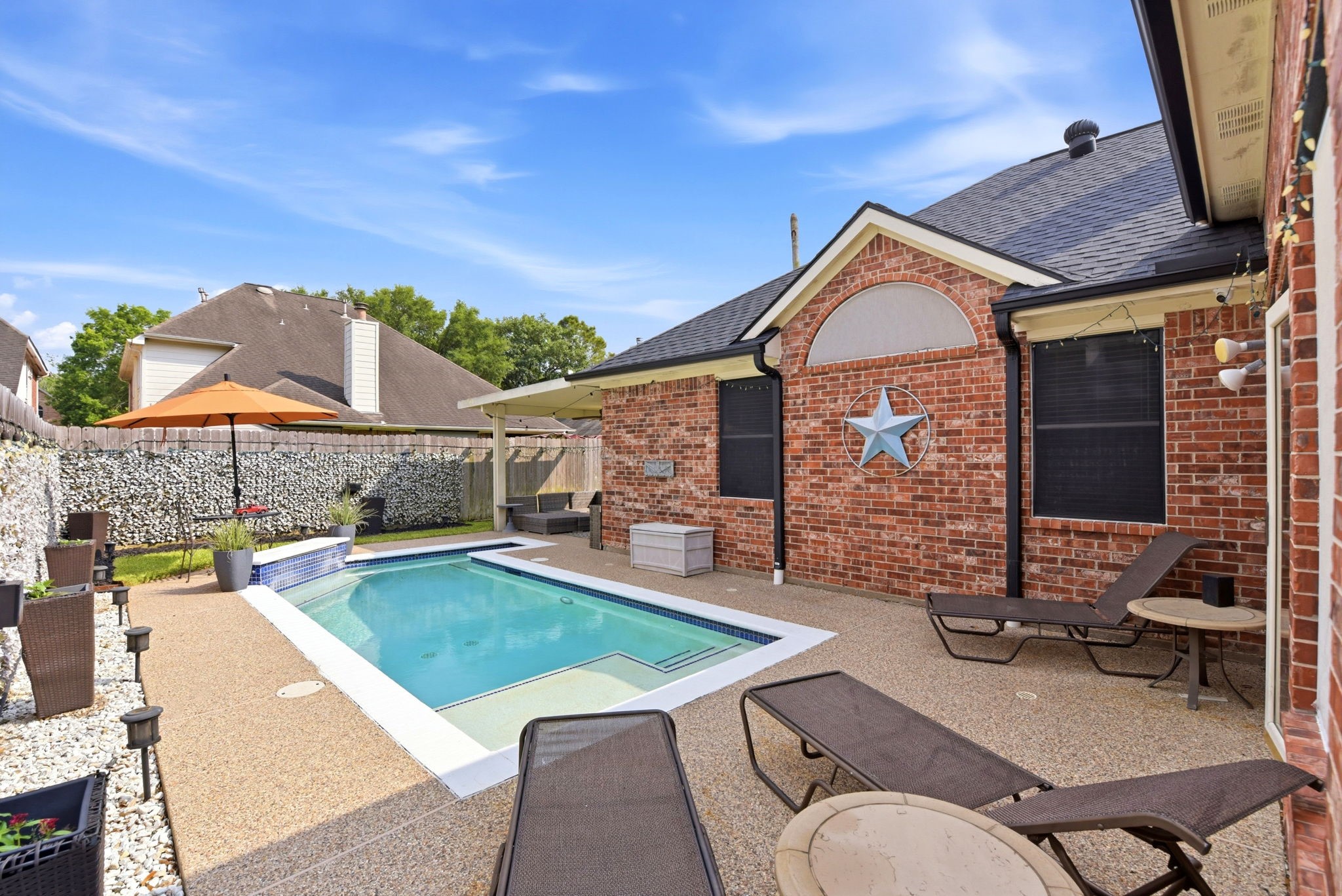 2105 Mossy Trail Drive Property Photo 33