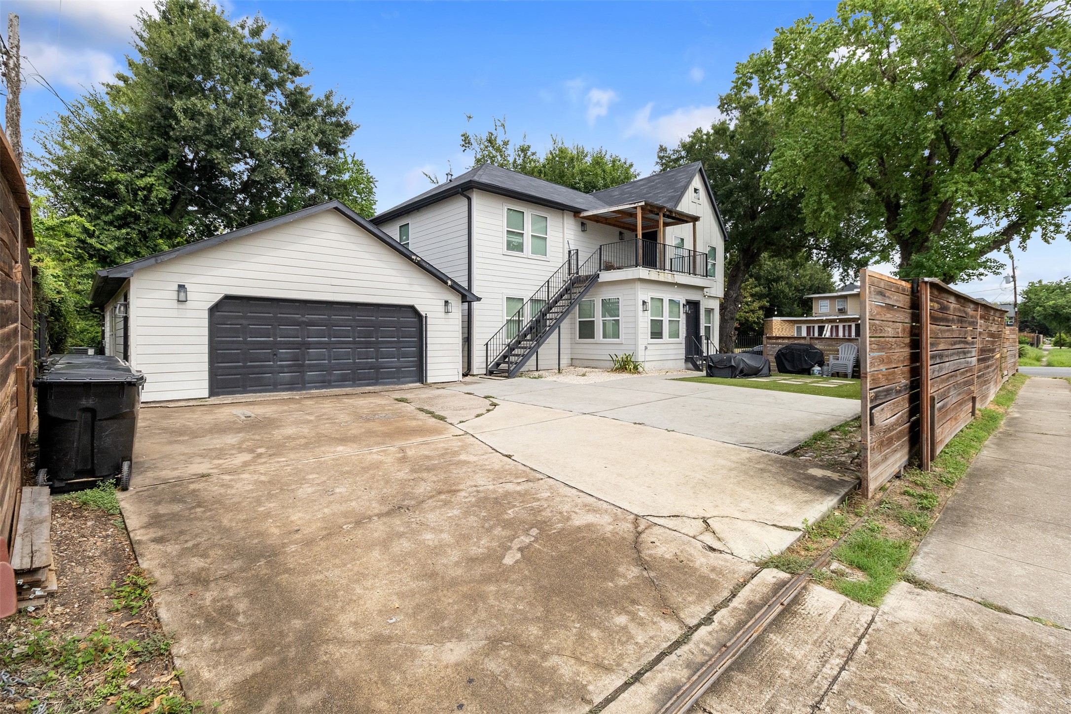 2520 Wheeler Street Property Photo 45