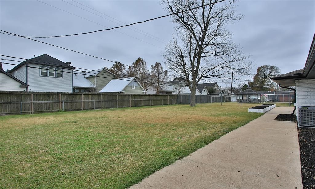 8741 Blankenship Drive Property Photo 27