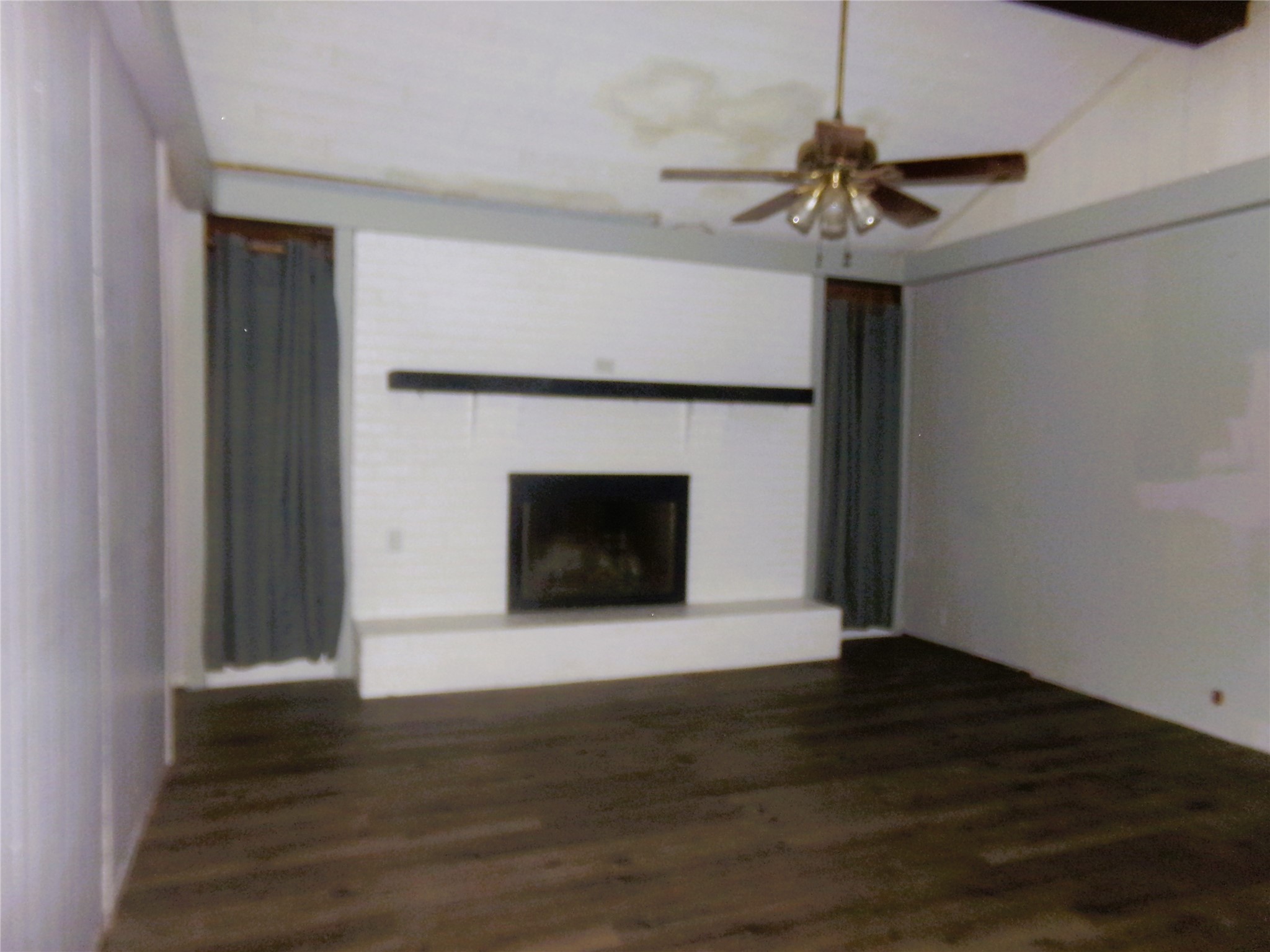 402 N Summit Street Property Photo 7