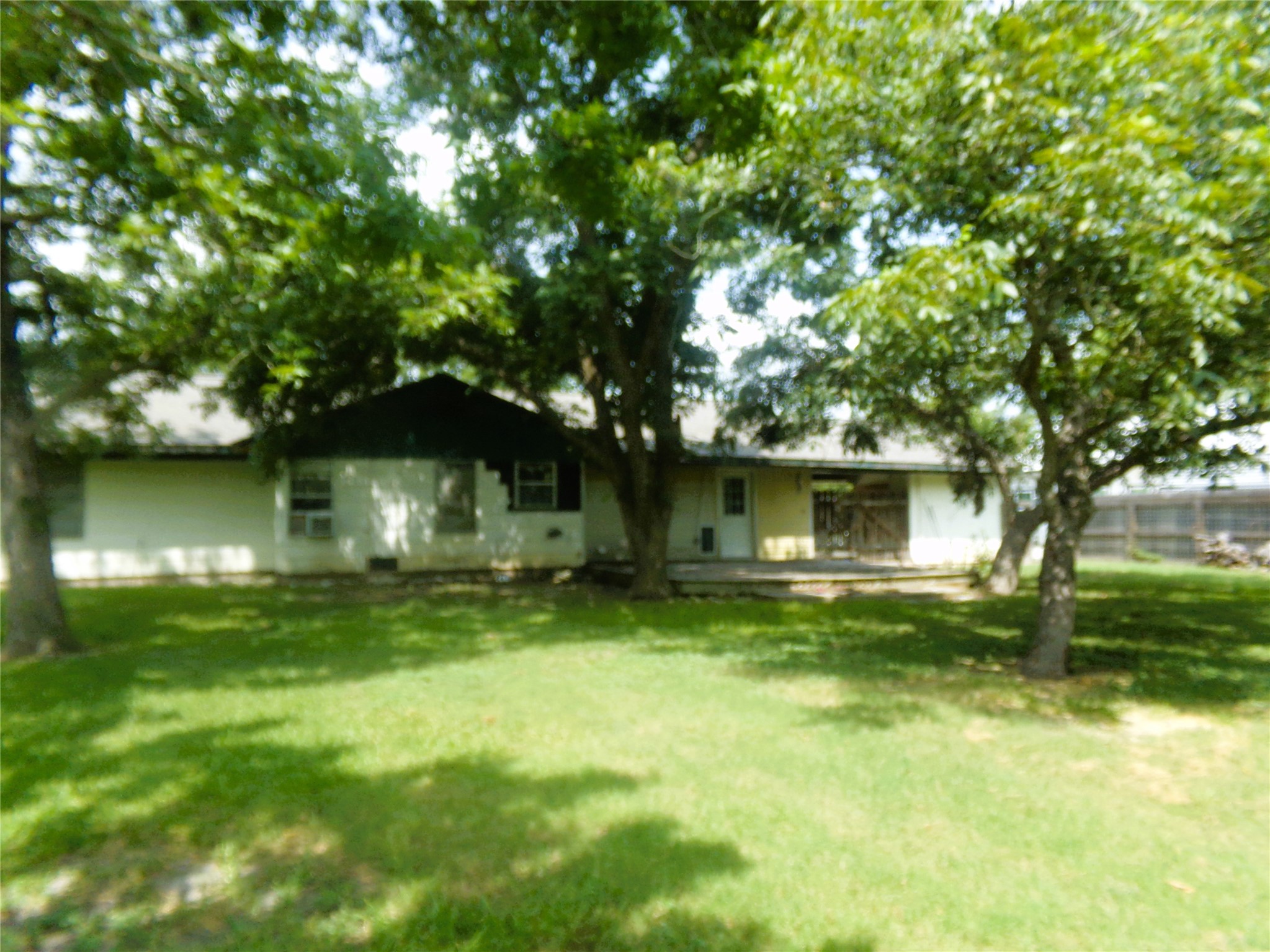 402 N Summit Street Property Photo 15