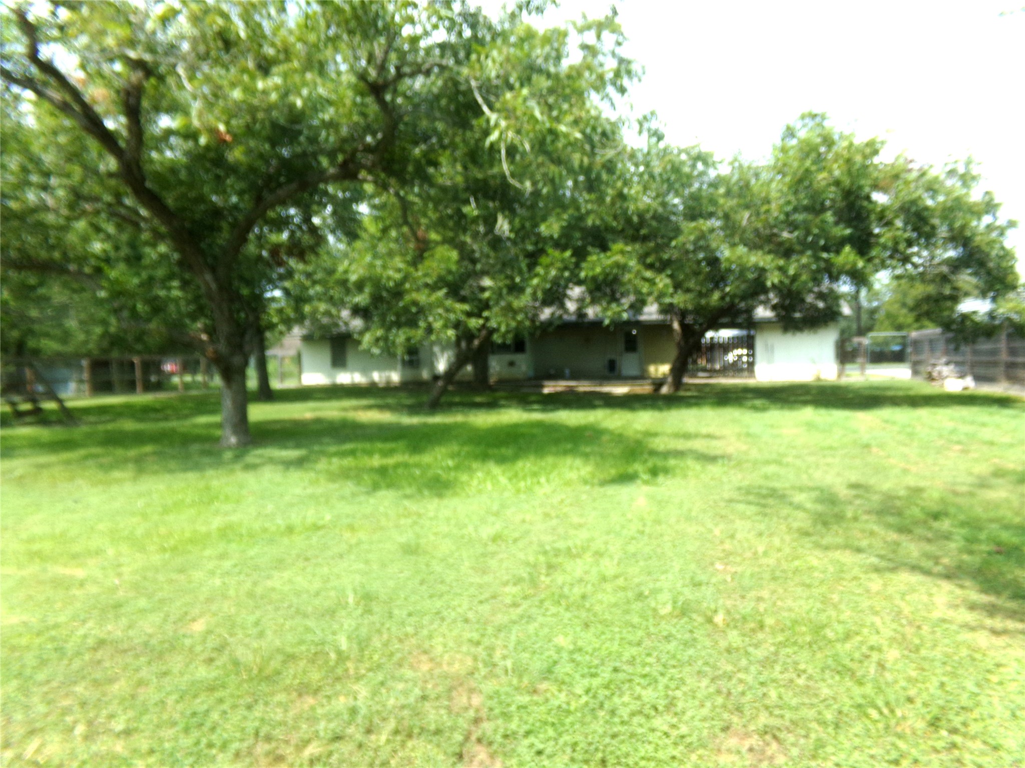 402 N Summit Street Property Photo 18