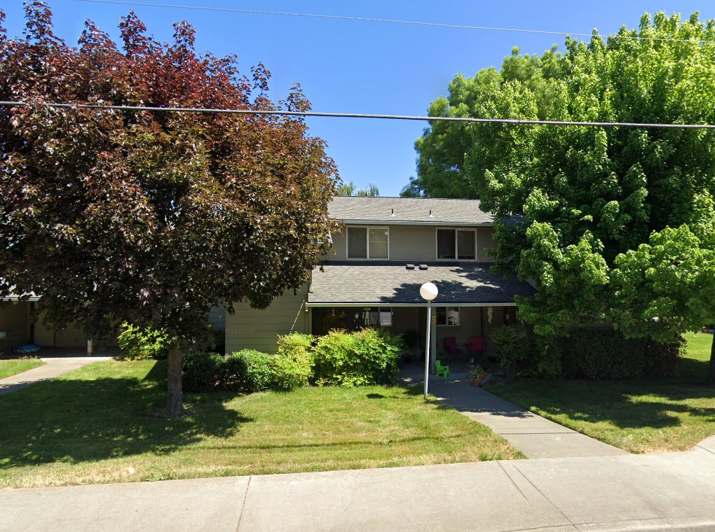1100 Fruitdale Drive Property Photo 12