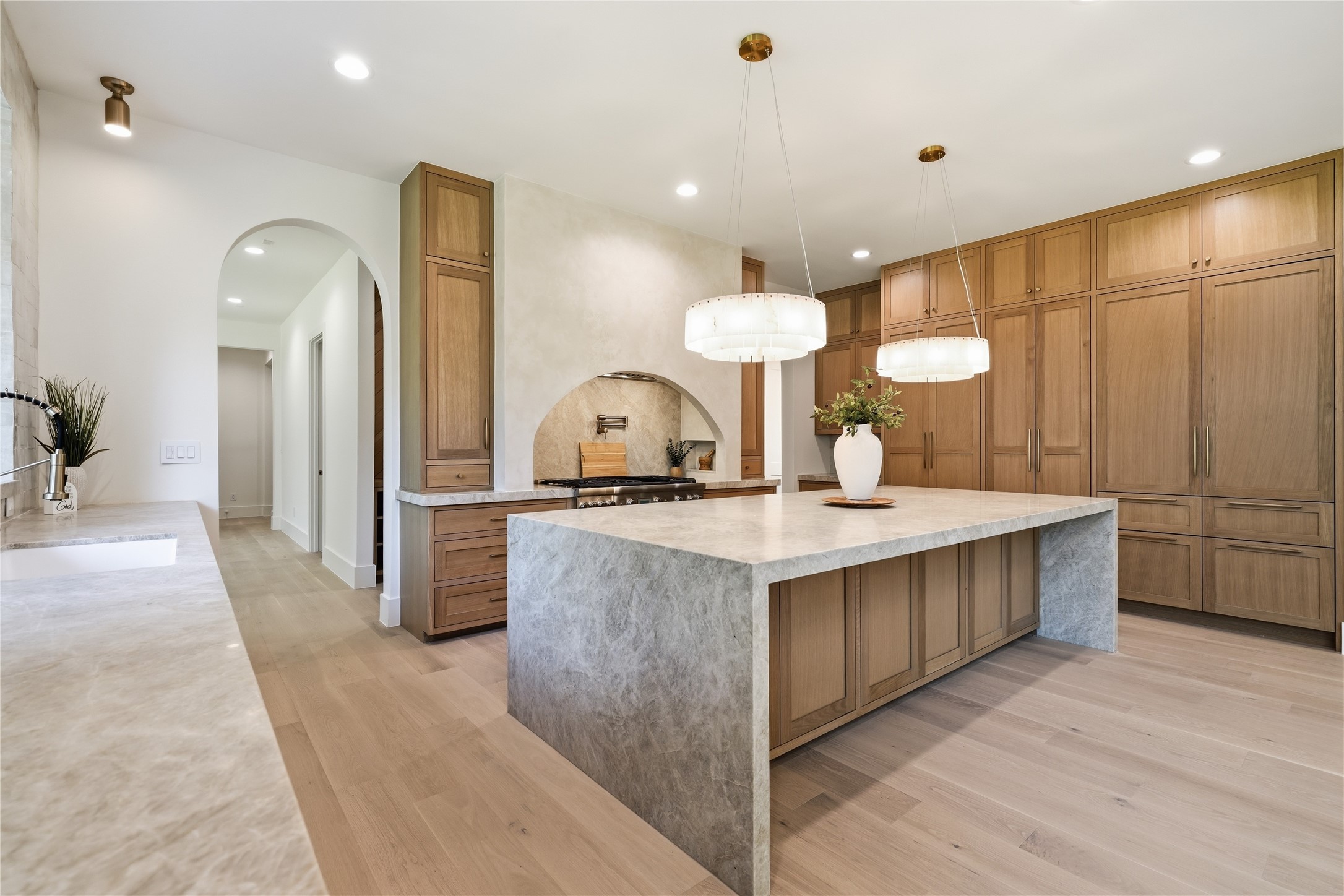 25088 Seguin Trl Property Photo 8
