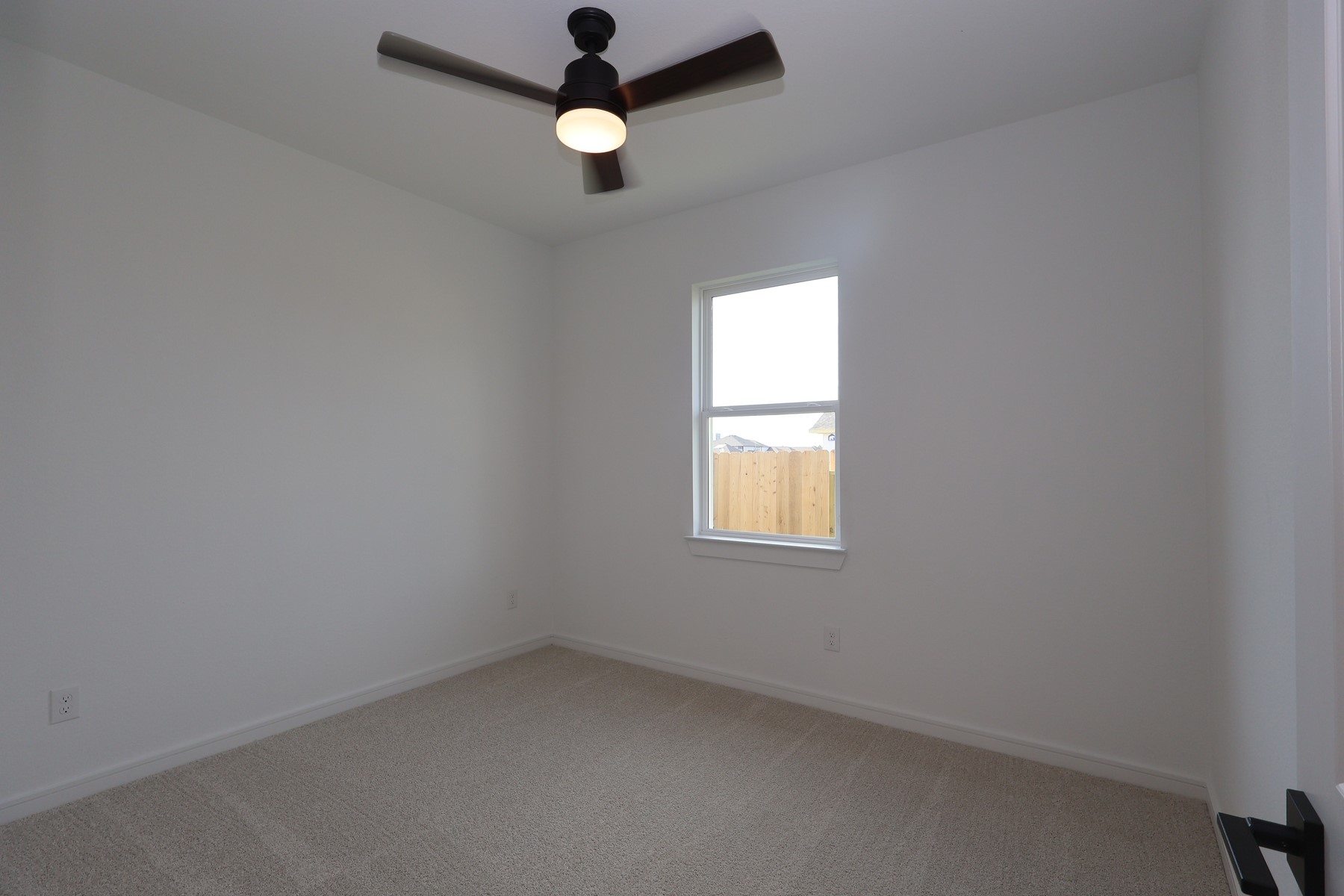 671 Daniel Lake Lane Property Photo 13
