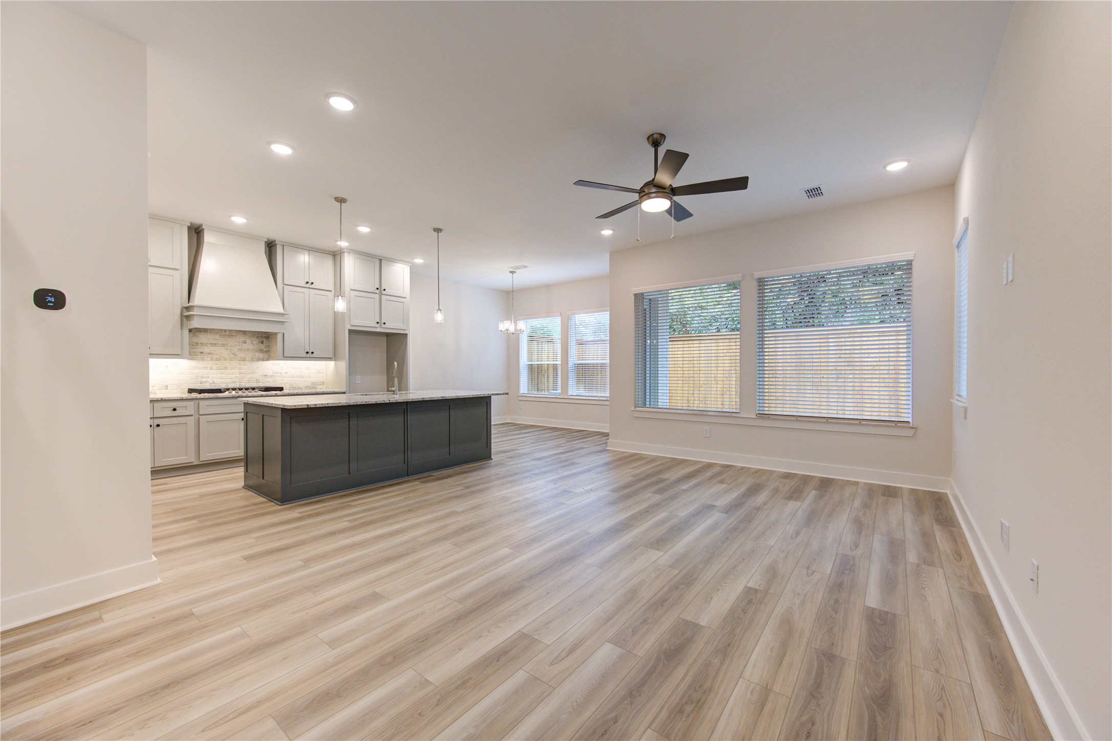 16032 Mason Run Drive Property Photo 8