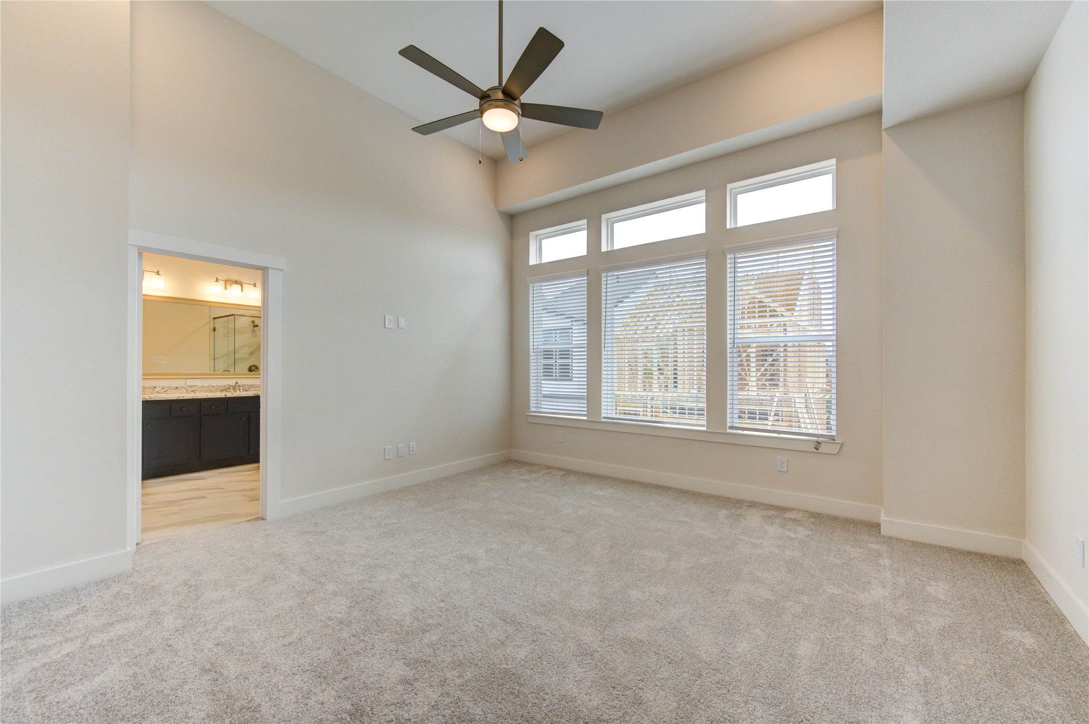 16032 Mason Run Drive Property Photo 17