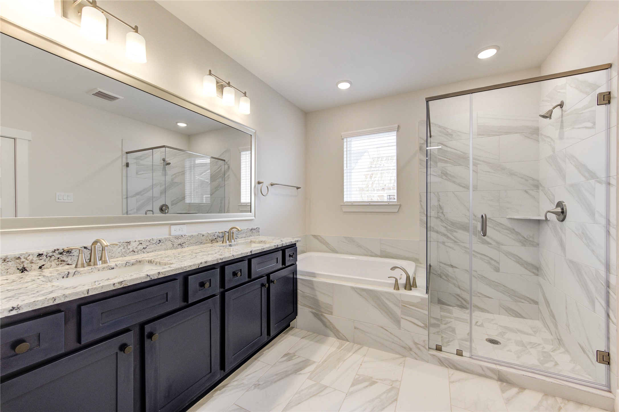 16032 Mason Run Drive Property Photo 19