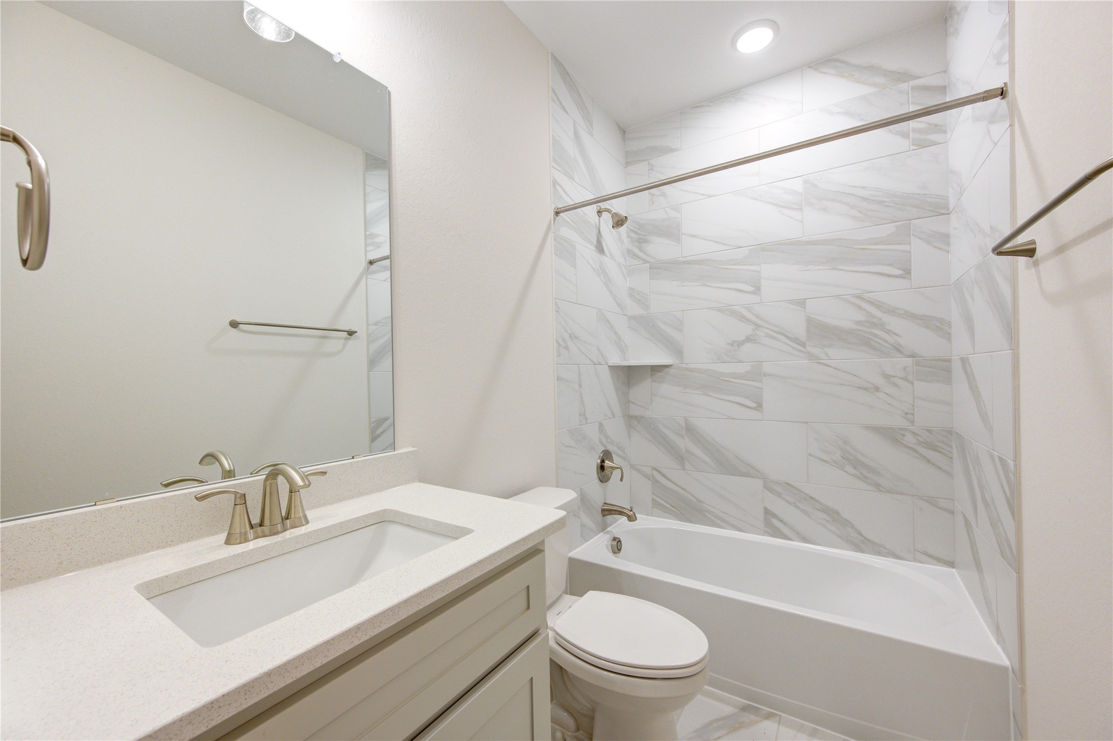 16032 Mason Run Drive Property Photo 23