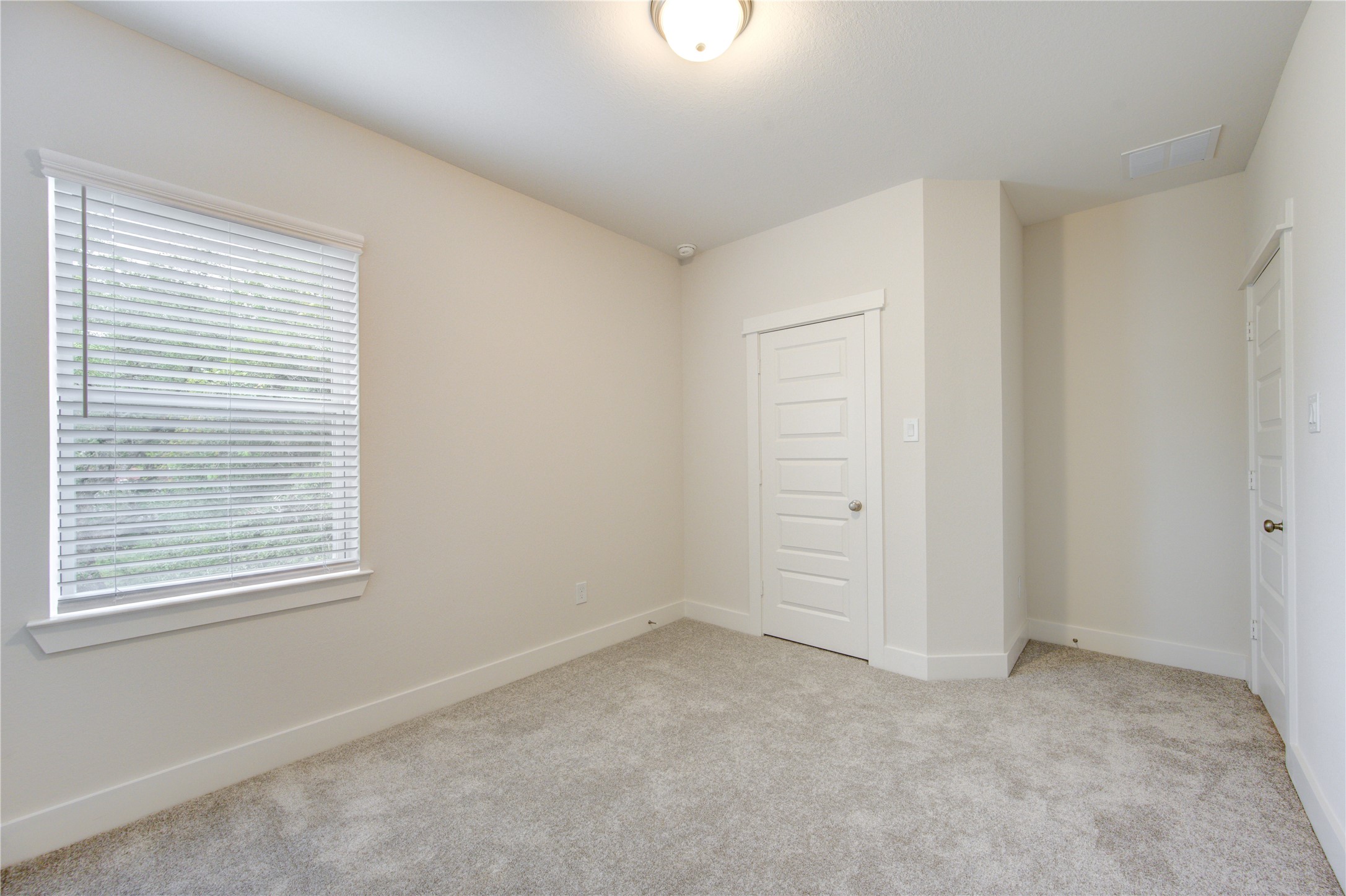 16032 Mason Run Drive Property Photo 24