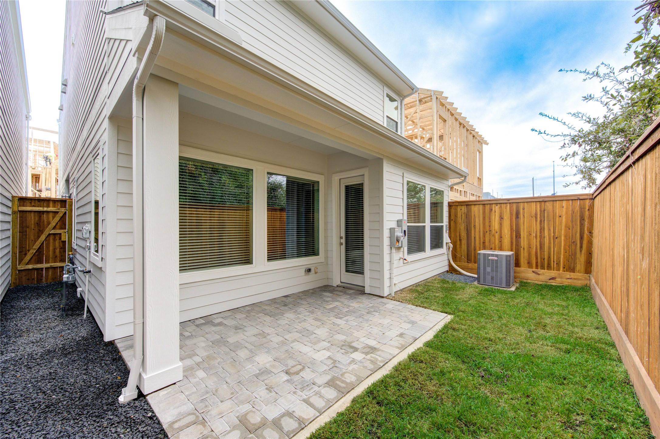 16032 Mason Run Drive Property Photo 27
