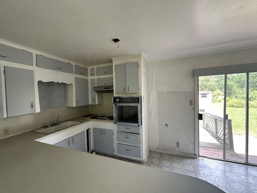 5724 State Highway 154 Property Photo 6