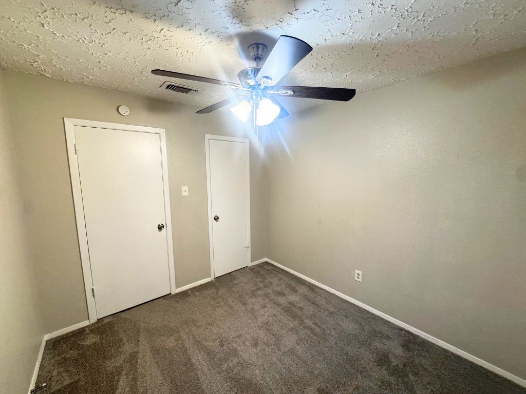 10719 Ambergate Drive Property Photo 9