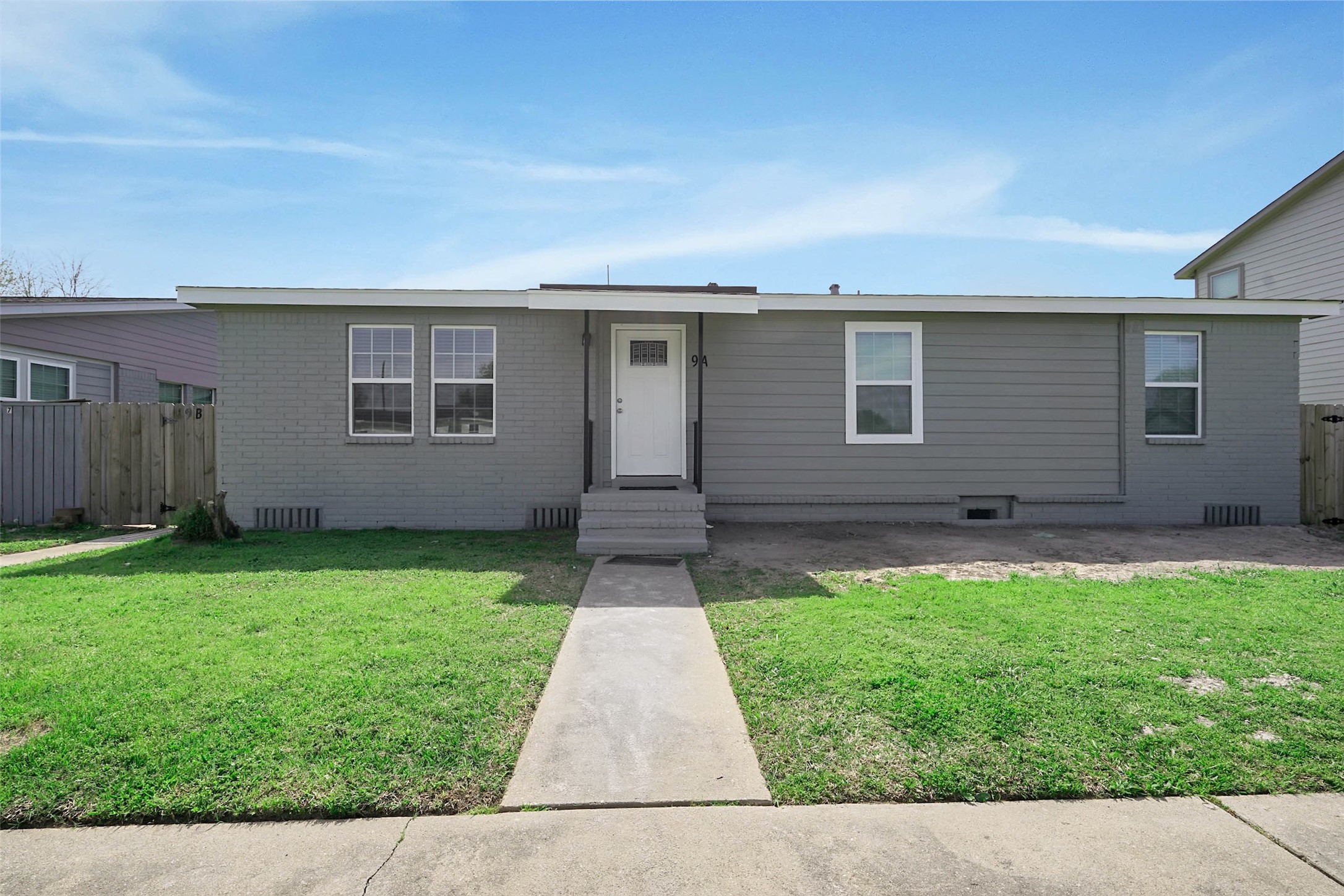 9 Becca Court A Property Photo 1