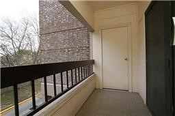 2209 S Braeswood 32i Property Photo 6