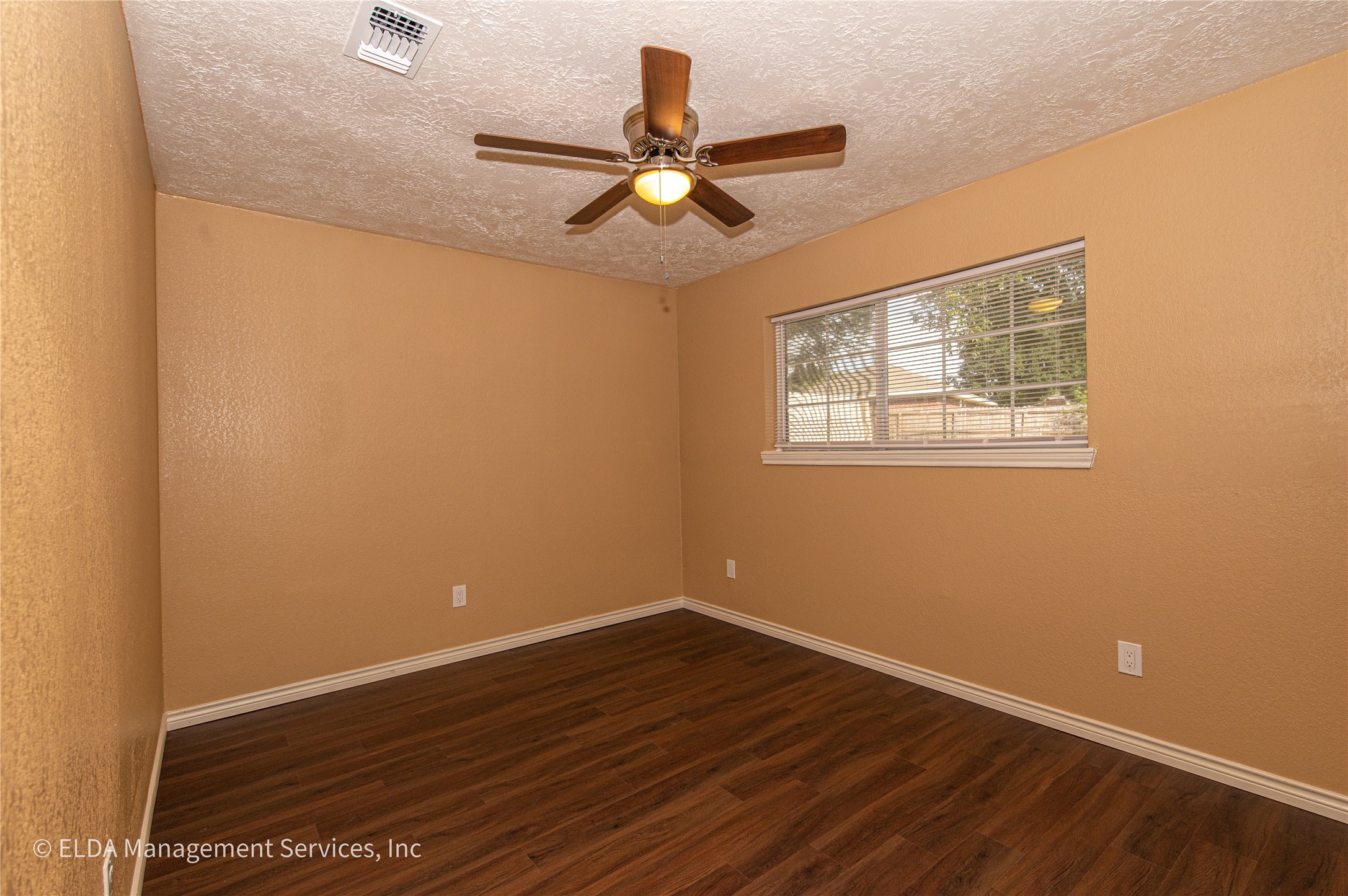 12834 Timothy Drive Property Photo 10