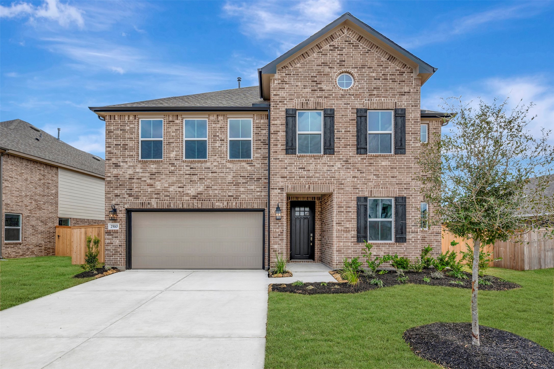 5531 Knight Court Property Photo 1