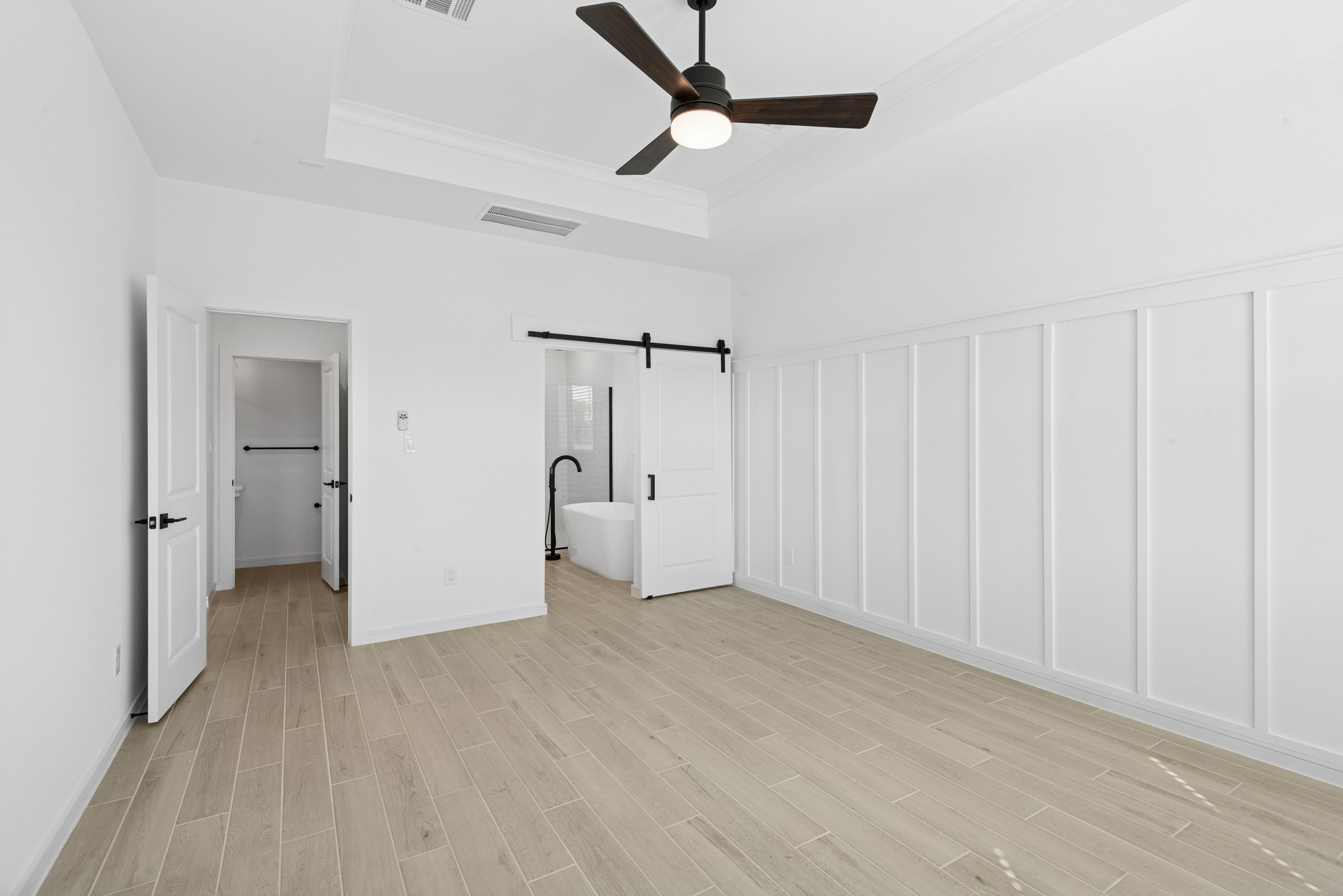 5531 Knight Court Property Photo 15