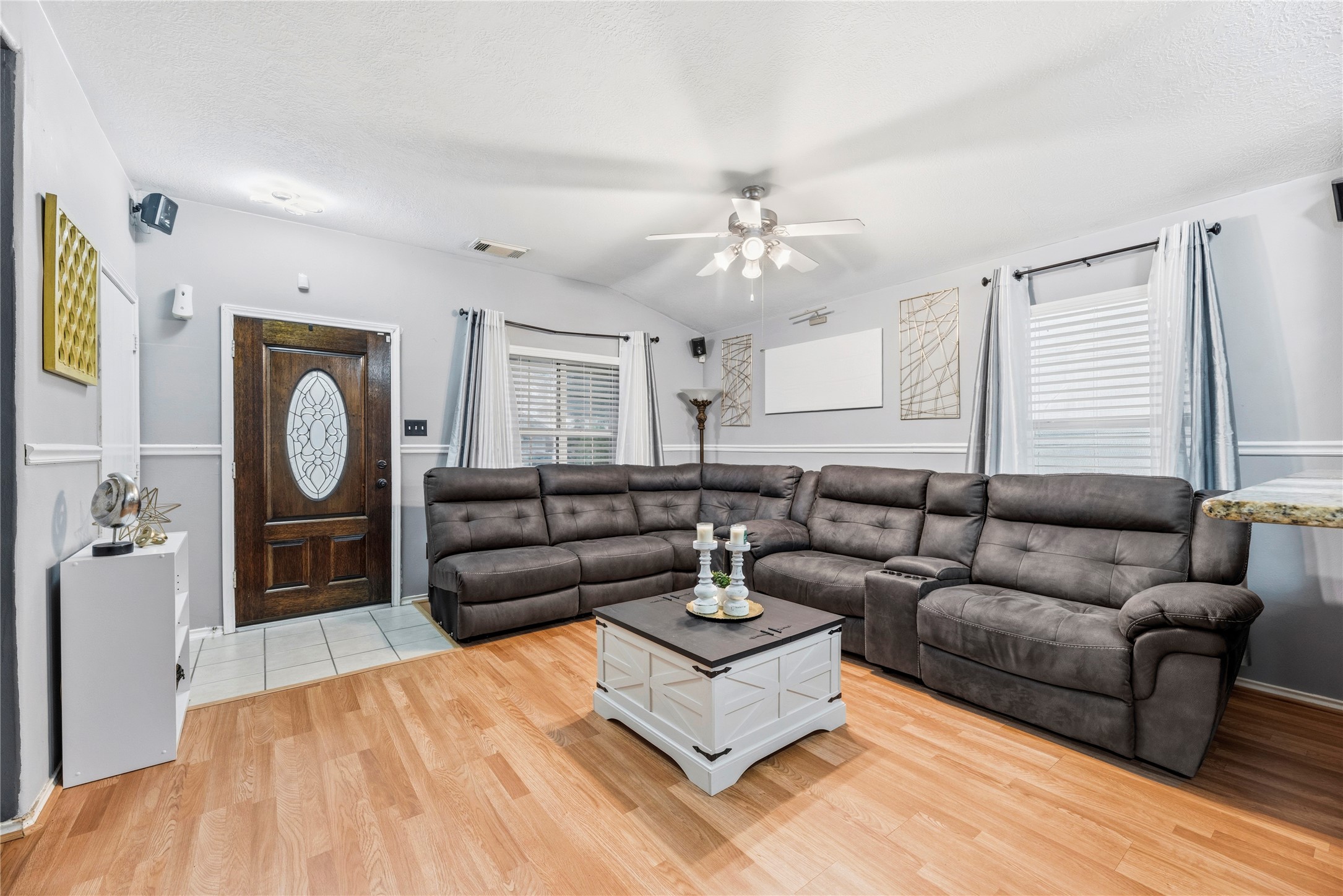 20723 Dewberry Creek Lane Property Photo 6