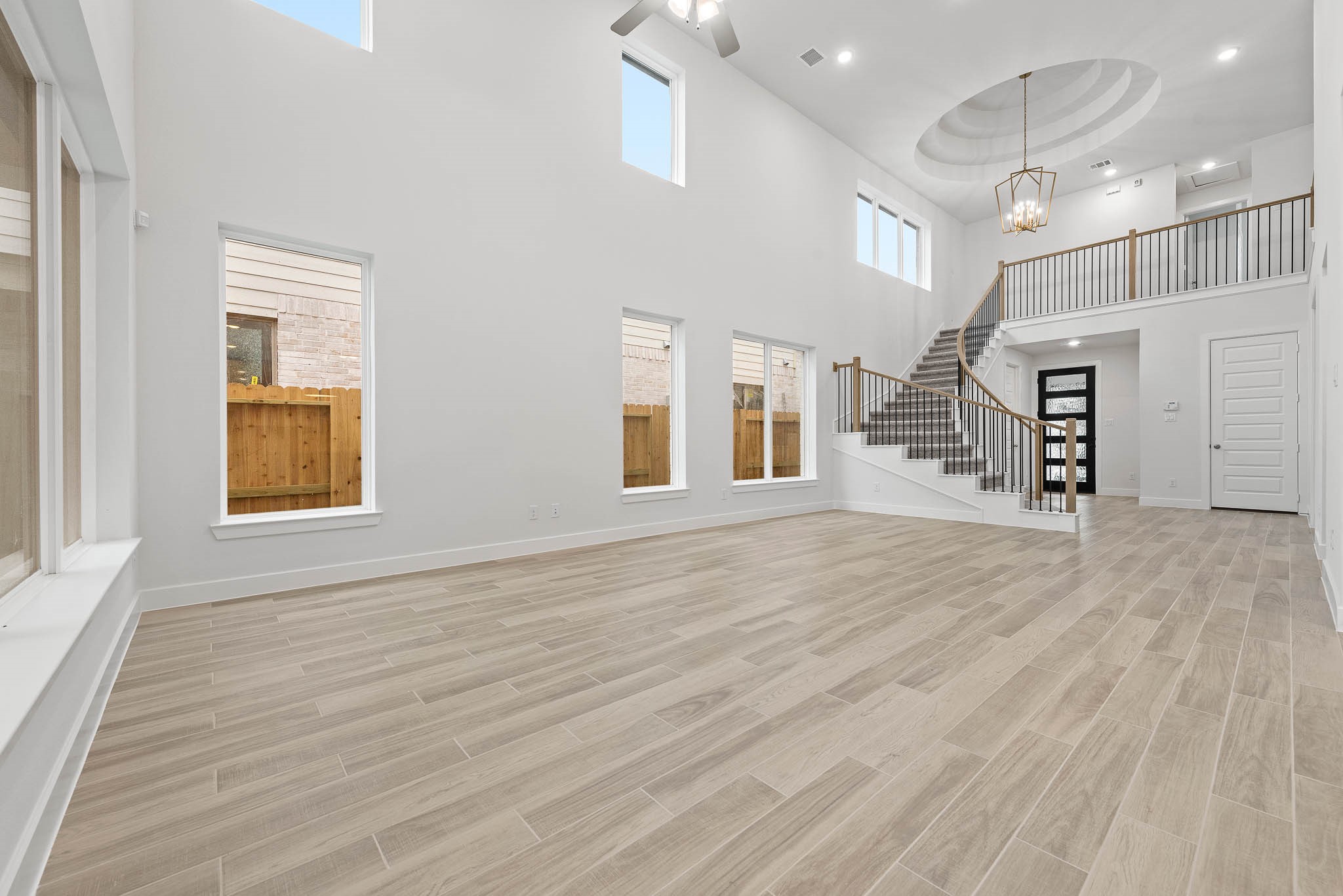 10423 Melida Dawn Way Property Photo 6