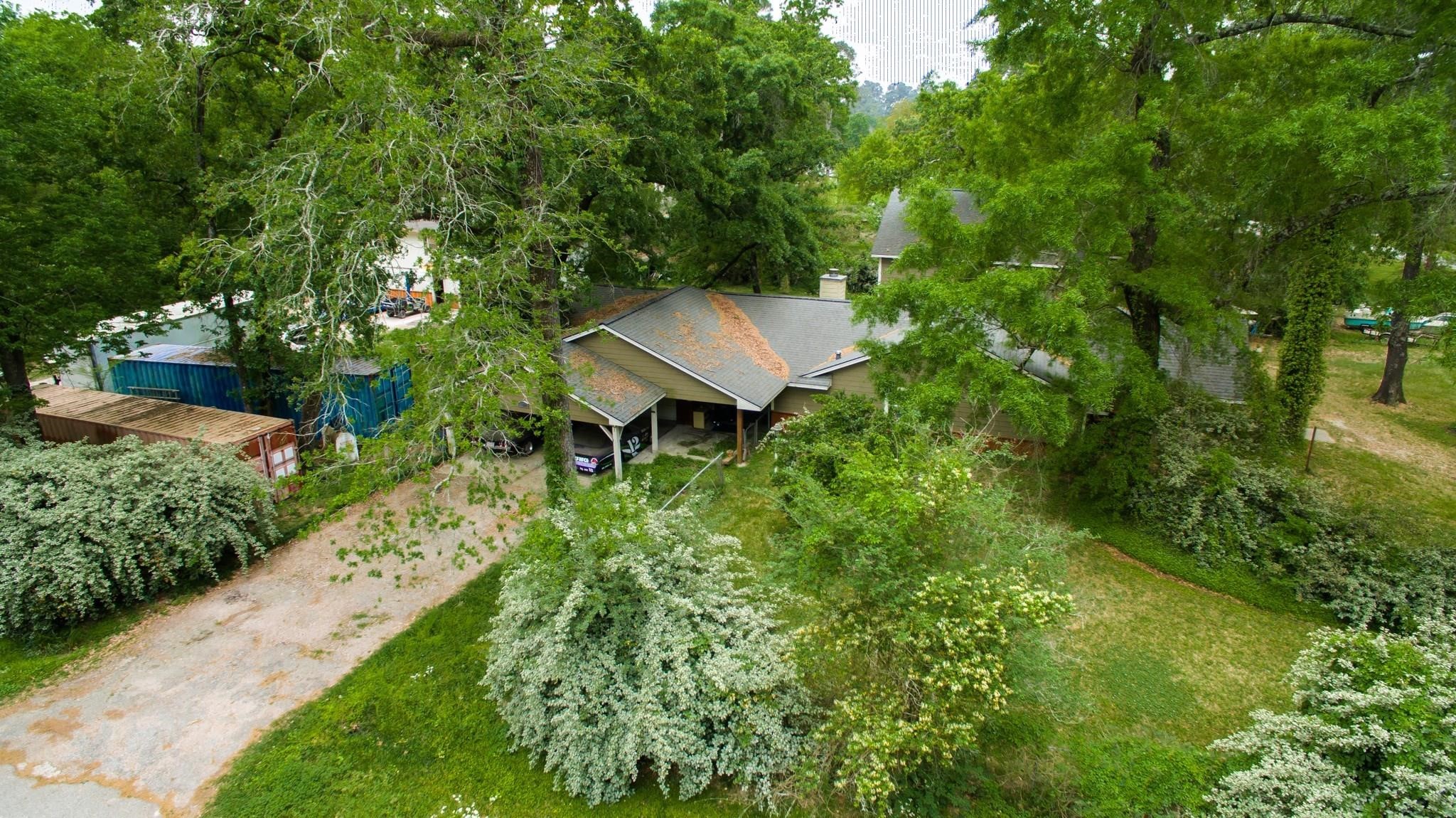 1802 Pinewoods Way Property Photo 7