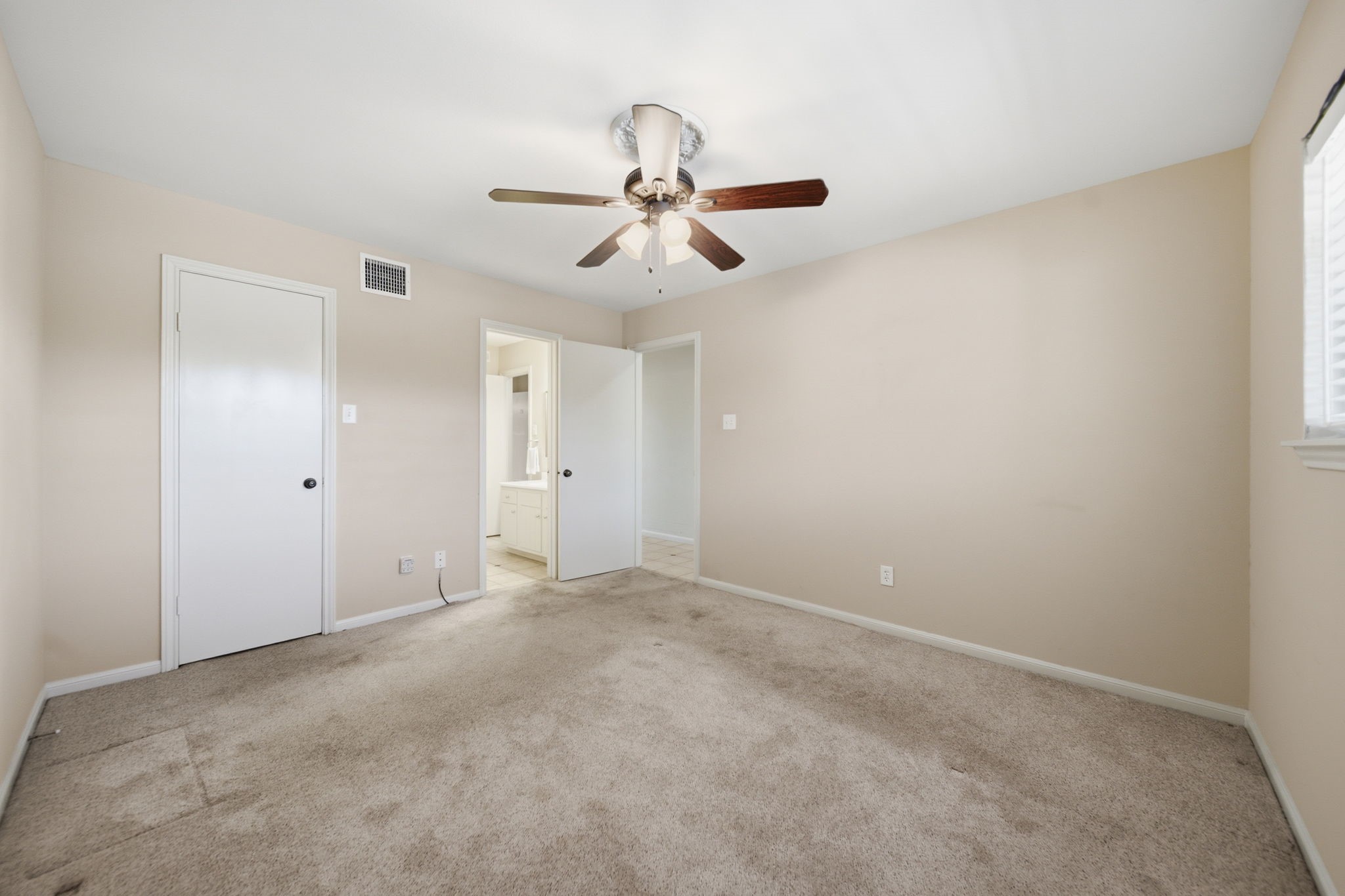15575 Marina Drive 317c Property Photo 18
