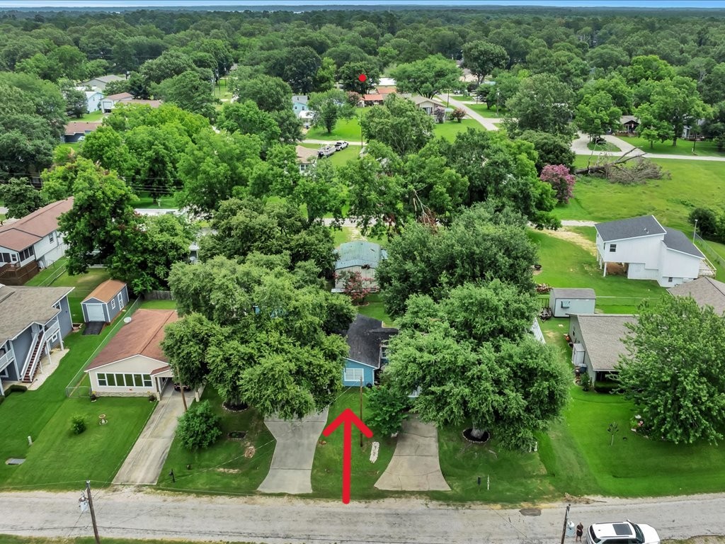 683 Water View Drive Property Photo 4