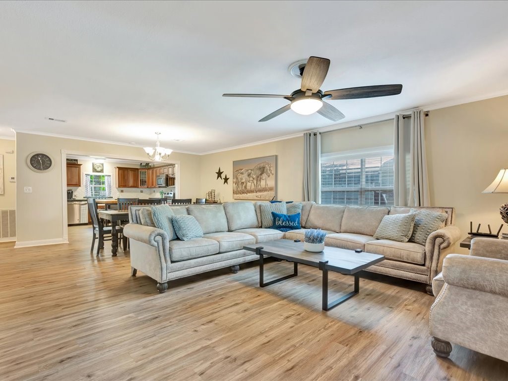 683 Water View Drive Property Photo 13