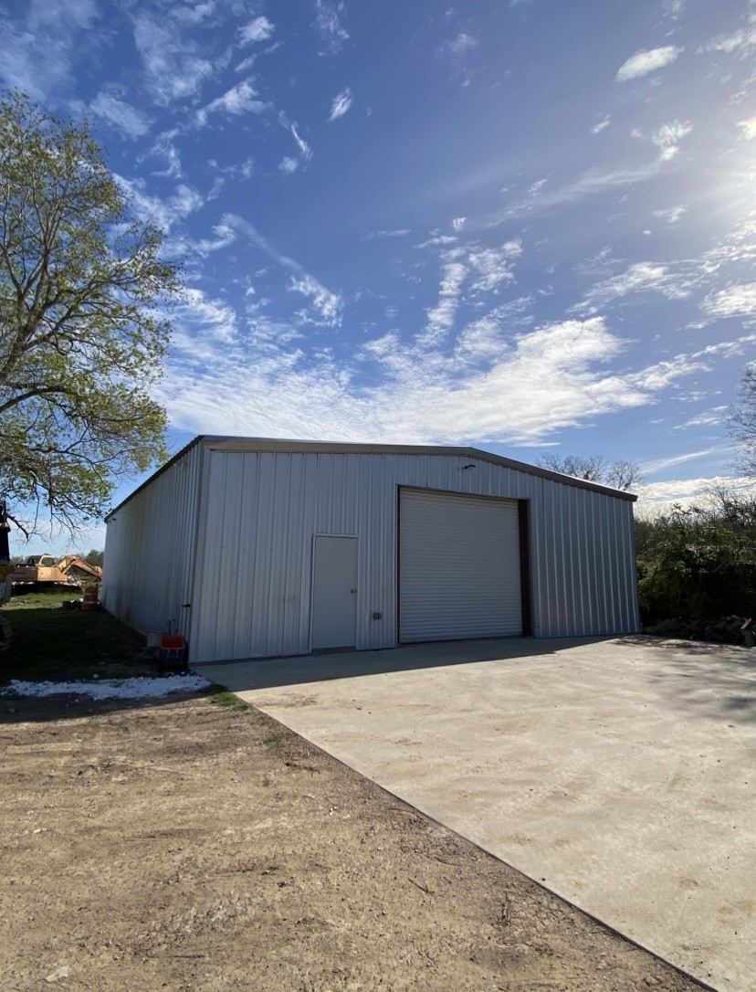 7937 Welch Road Property Photo 4