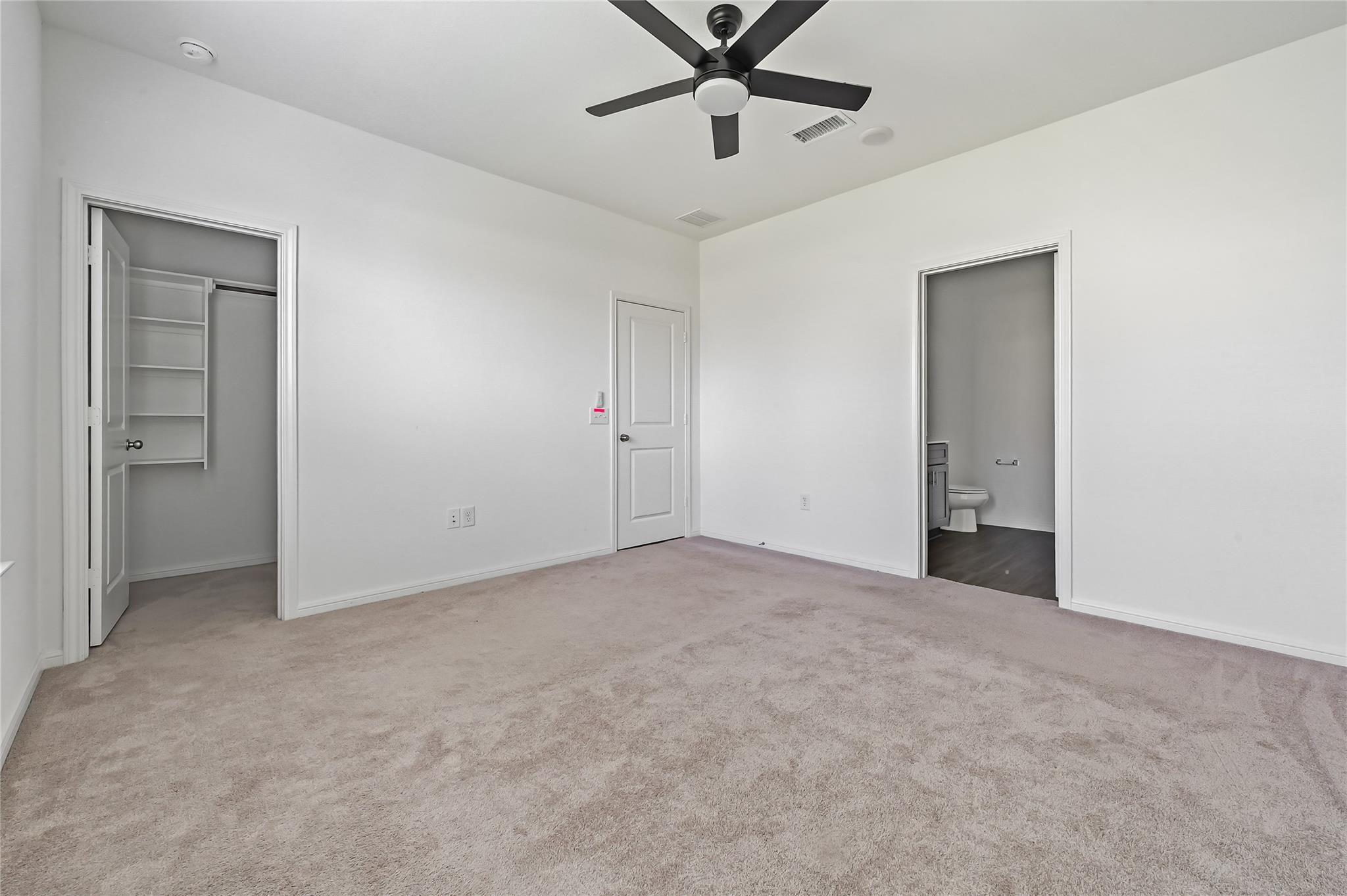 21127 Dolphin Bay Ln Property Photo 17