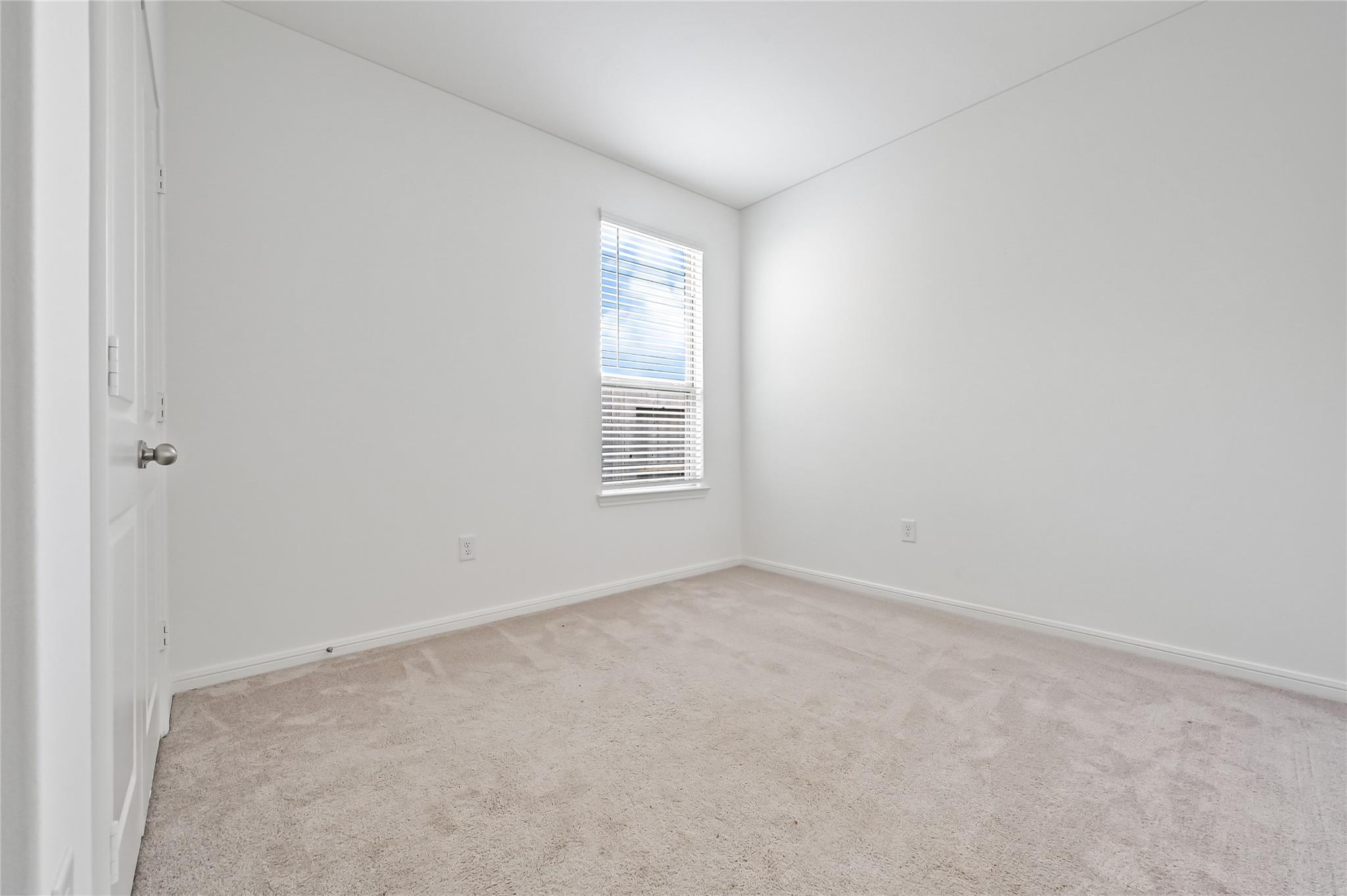 21127 Dolphin Bay Ln Property Photo 21