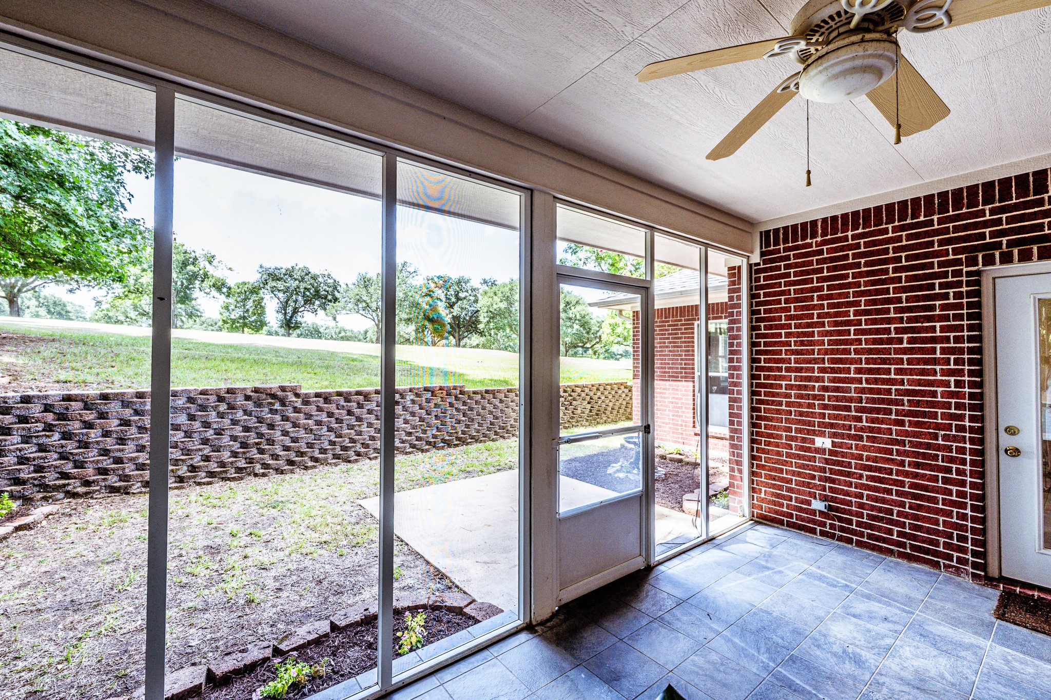 501 Cherry Hills Drive Property Photo 34