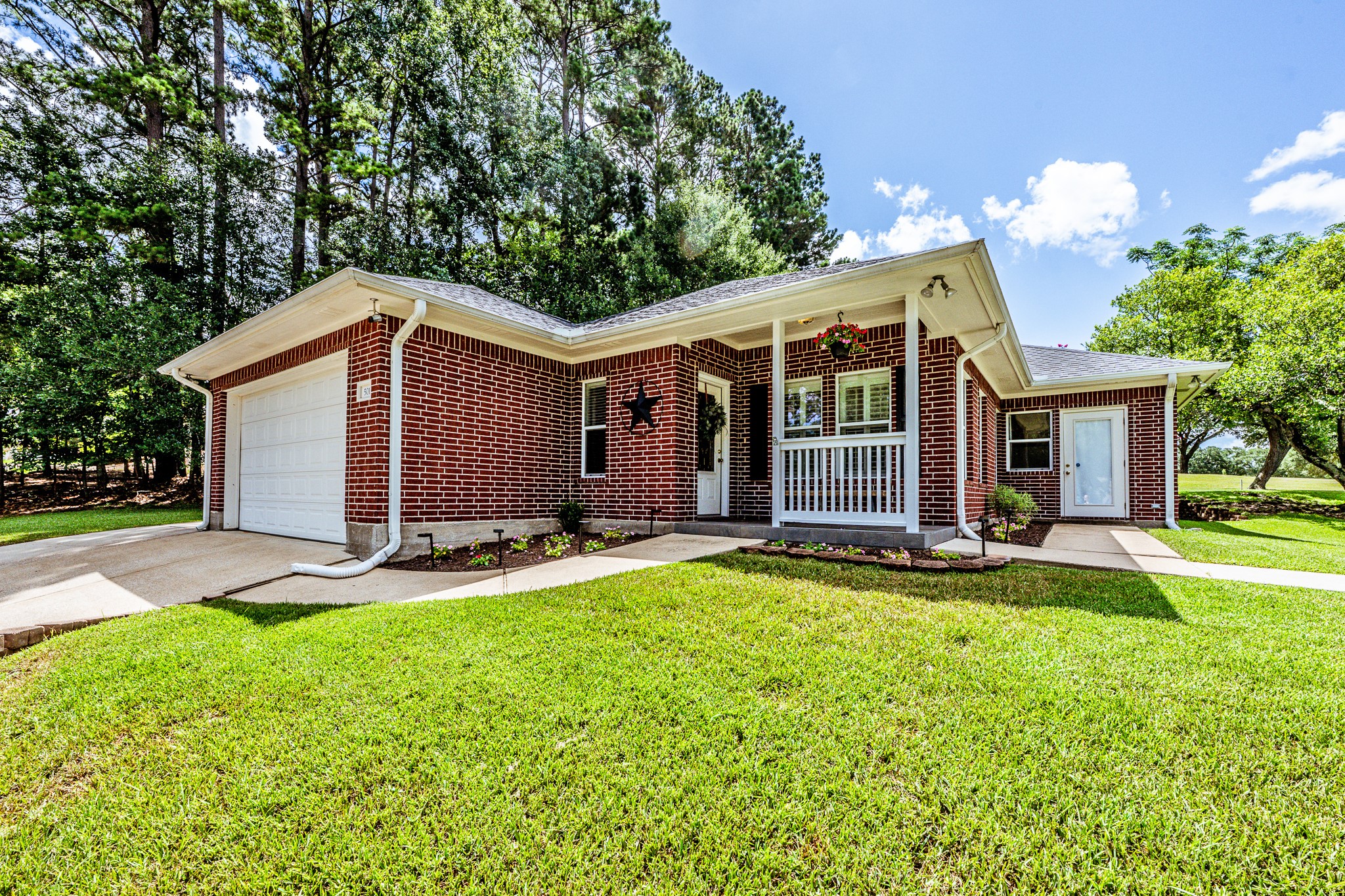 501 Cherry Hills Drive Property Photo 41