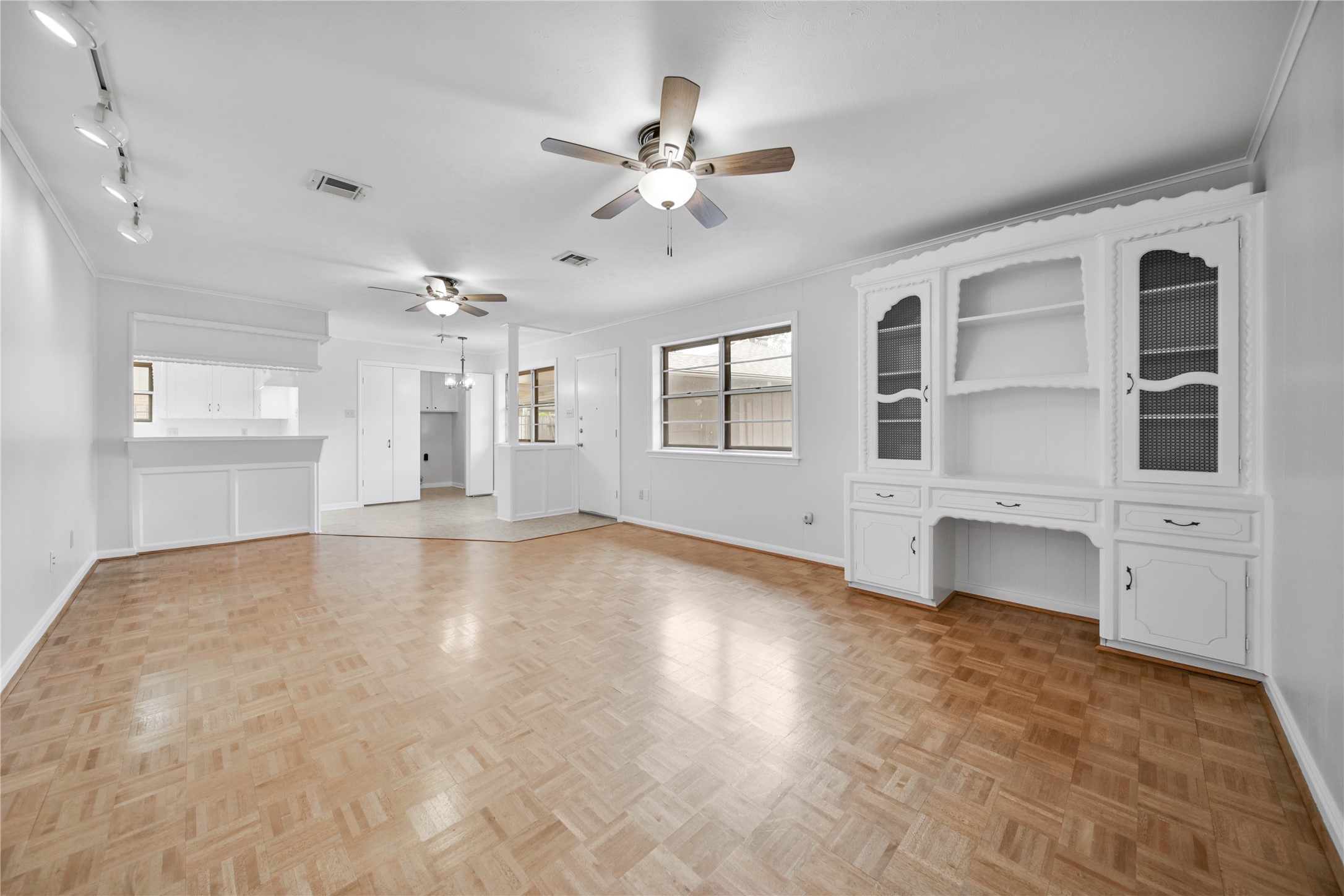 1130 Thornton Road Property Photo 7