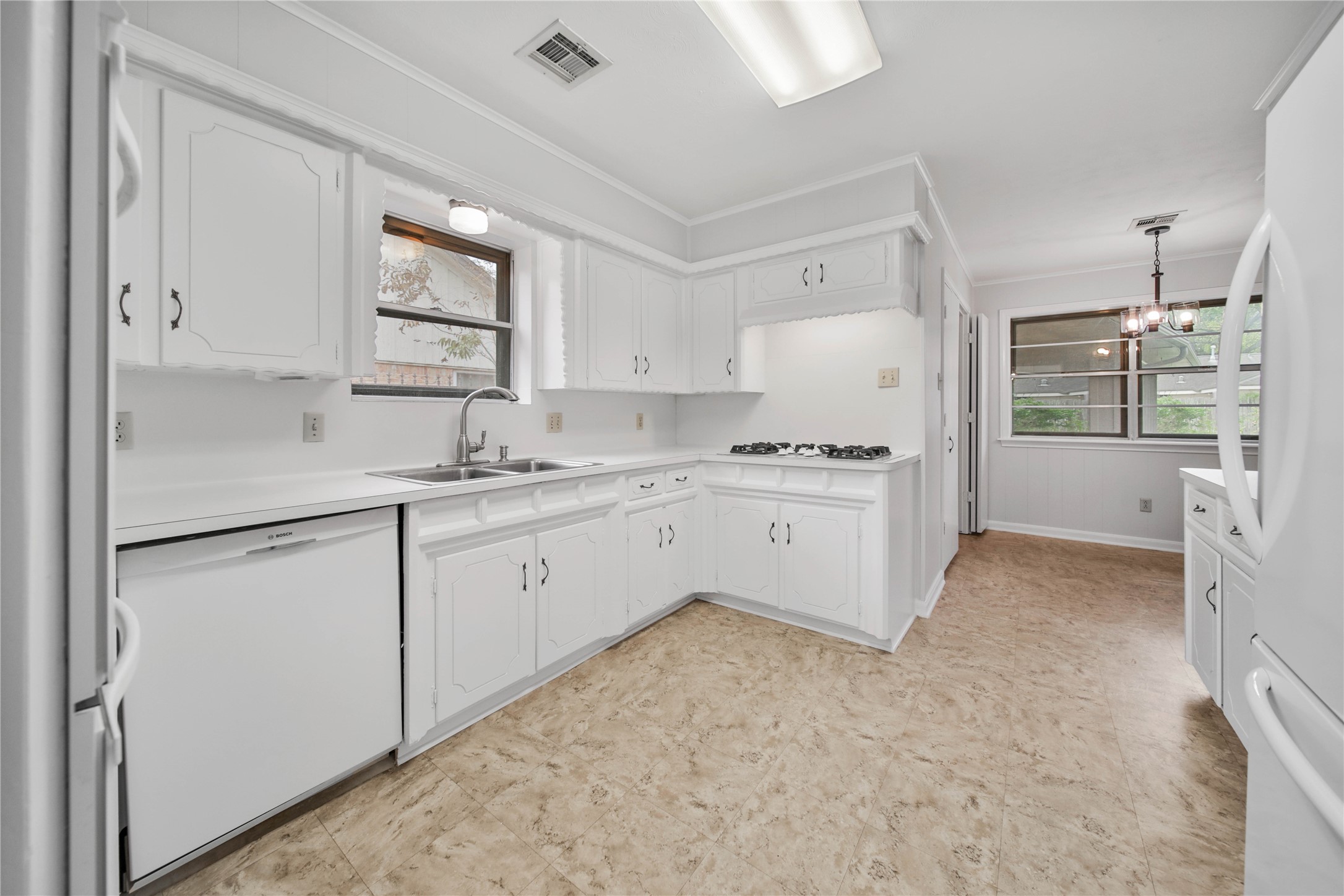 1130 Thornton Road Property Photo 9