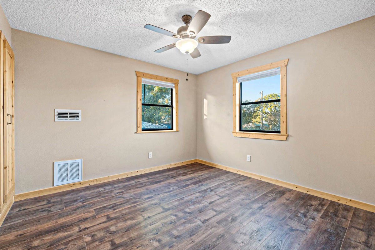 241 Bluff Drive Property Photo 22
