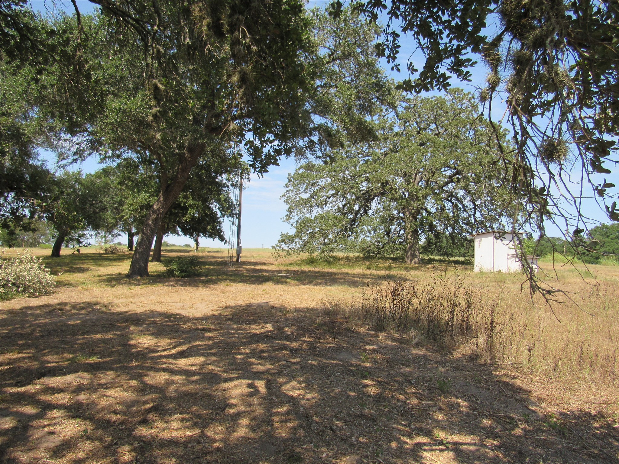 7863 Fm 332 Road Property Photo 13