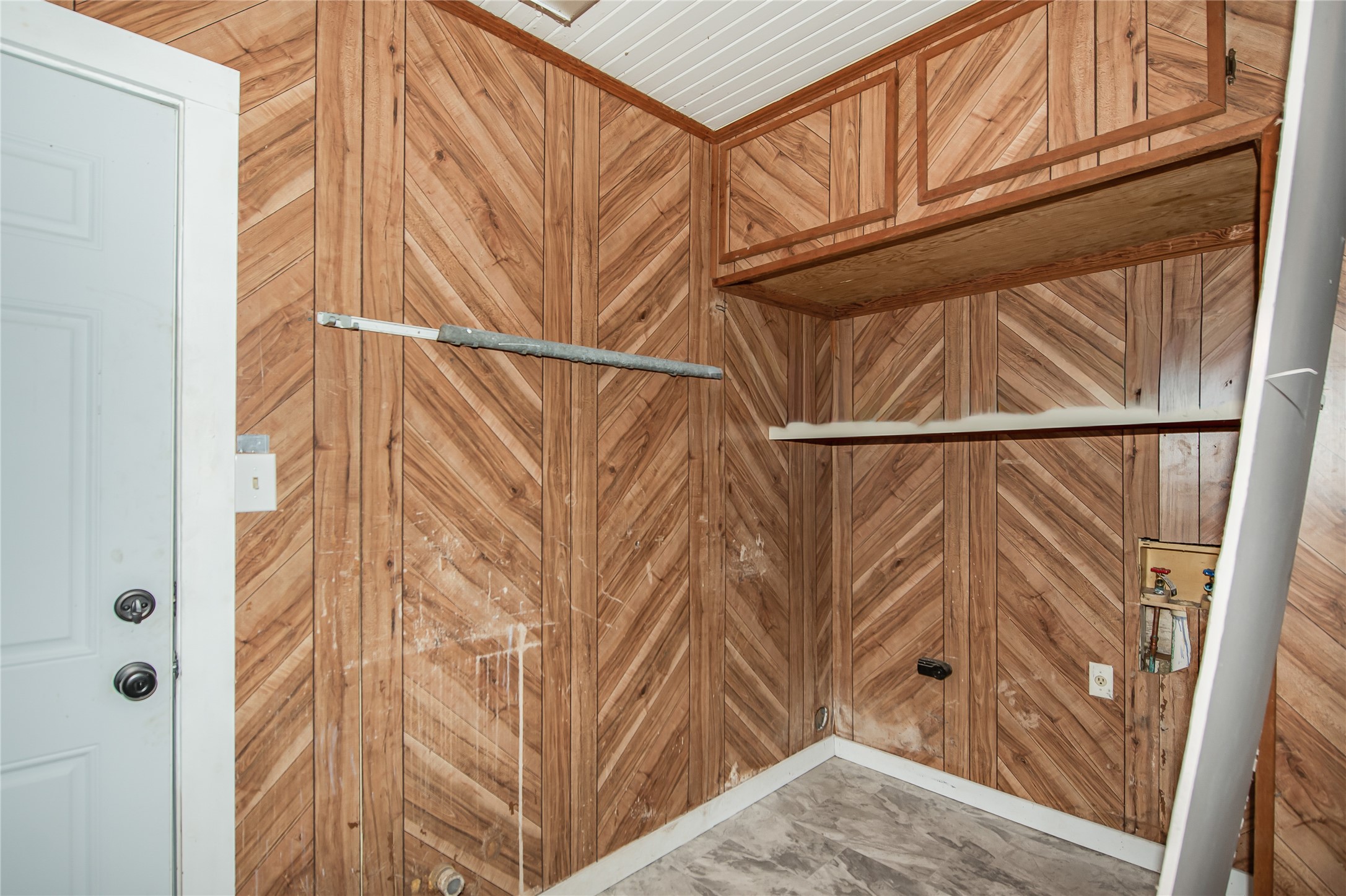 1207 E 27th Street Property Photo 18