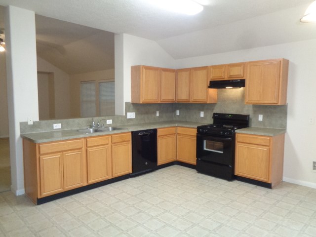 21559 Forest Colony Dr Property Photo 8