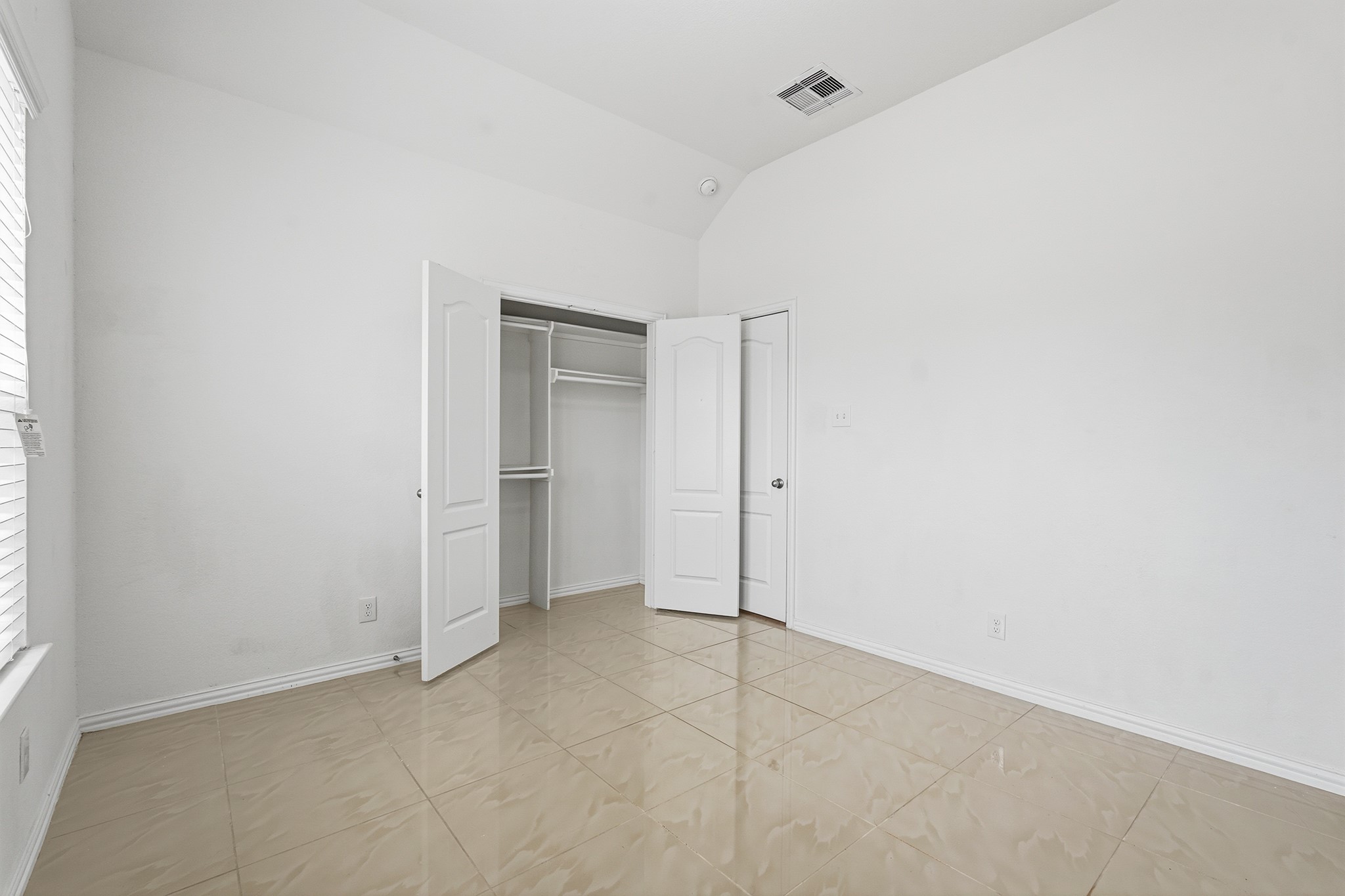 4703 Goldeneye Drive Property Photo 5