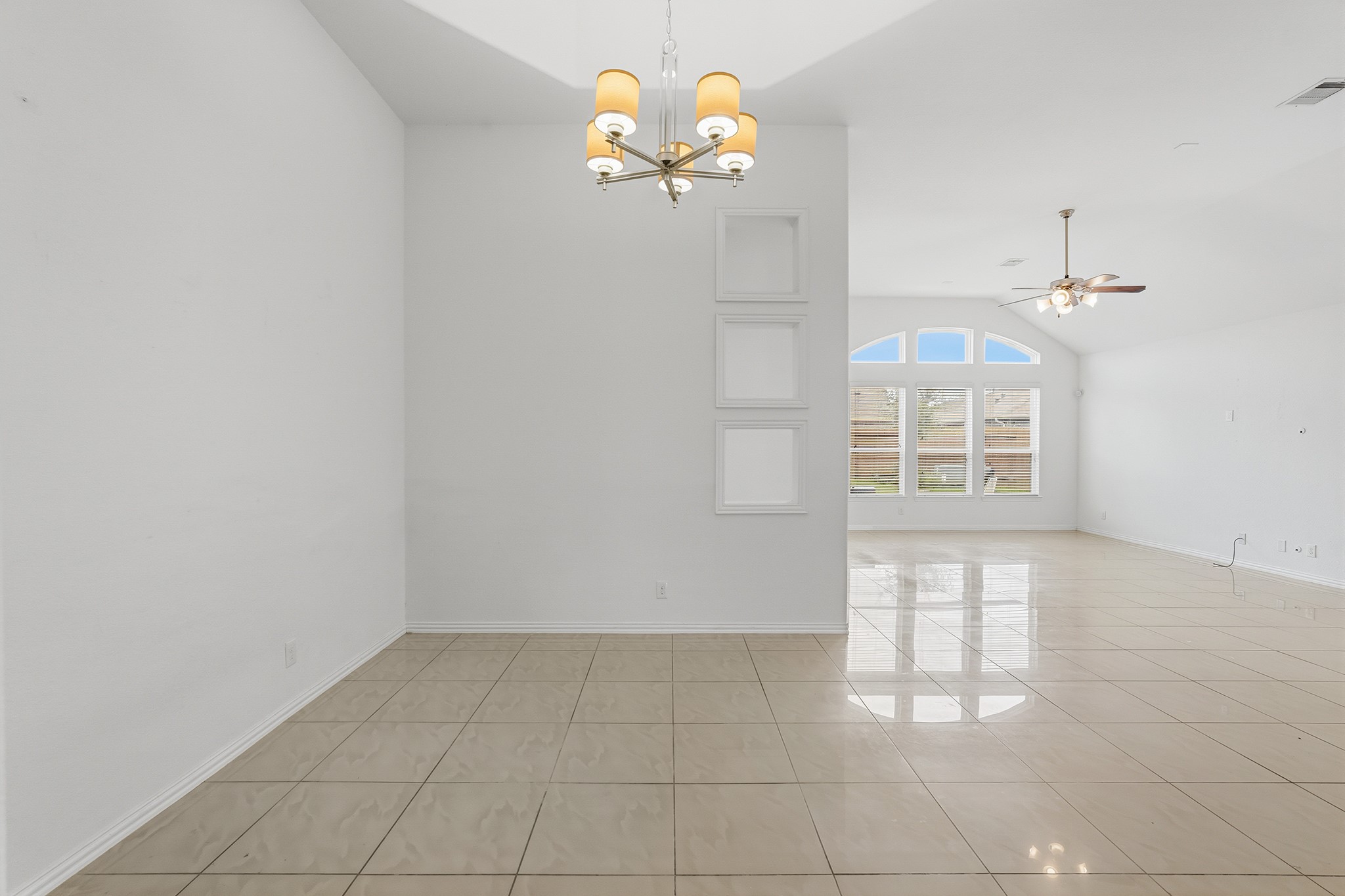 4703 Goldeneye Drive Property Photo 9