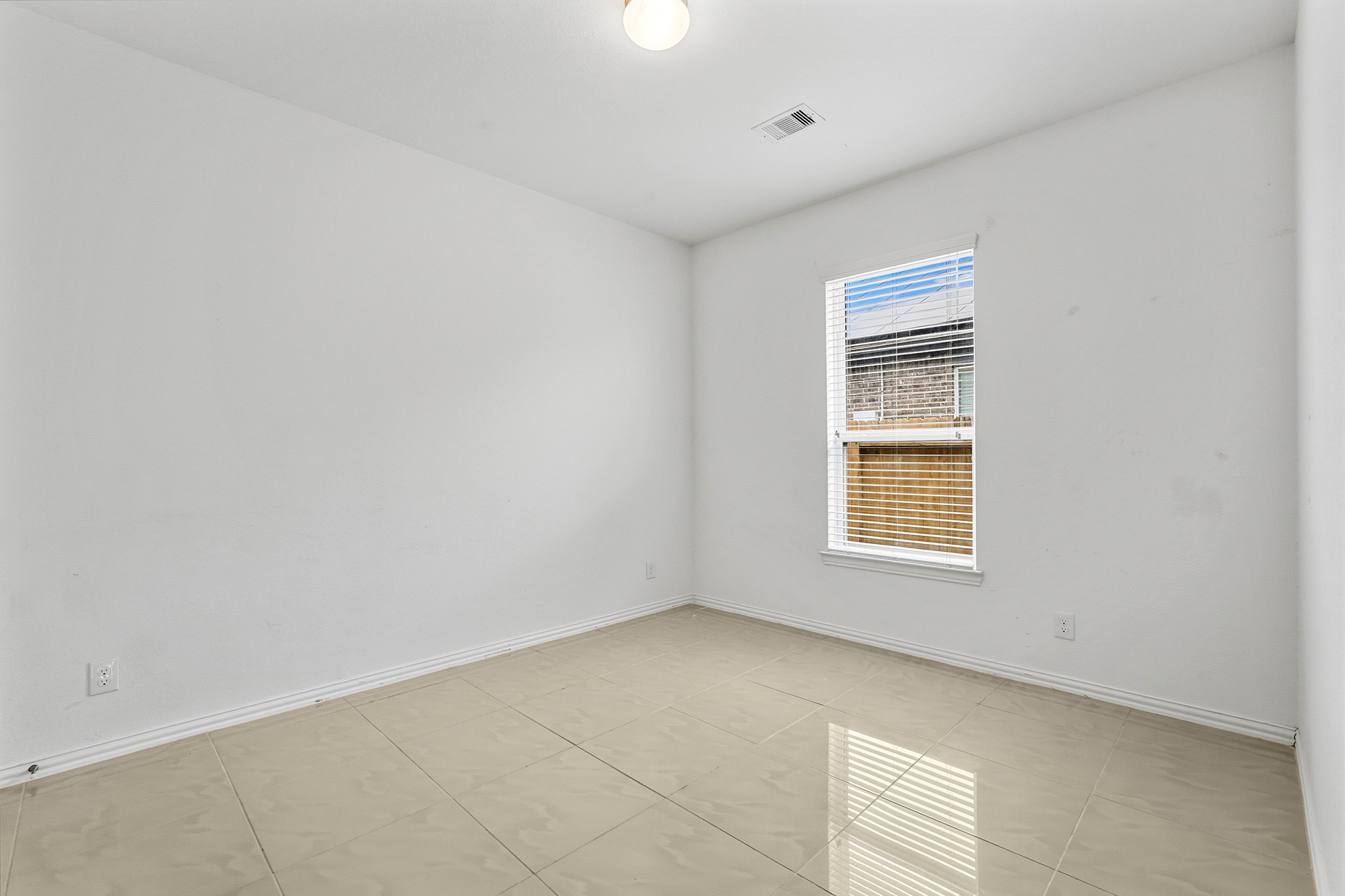 4703 Goldeneye Drive Property Photo 18