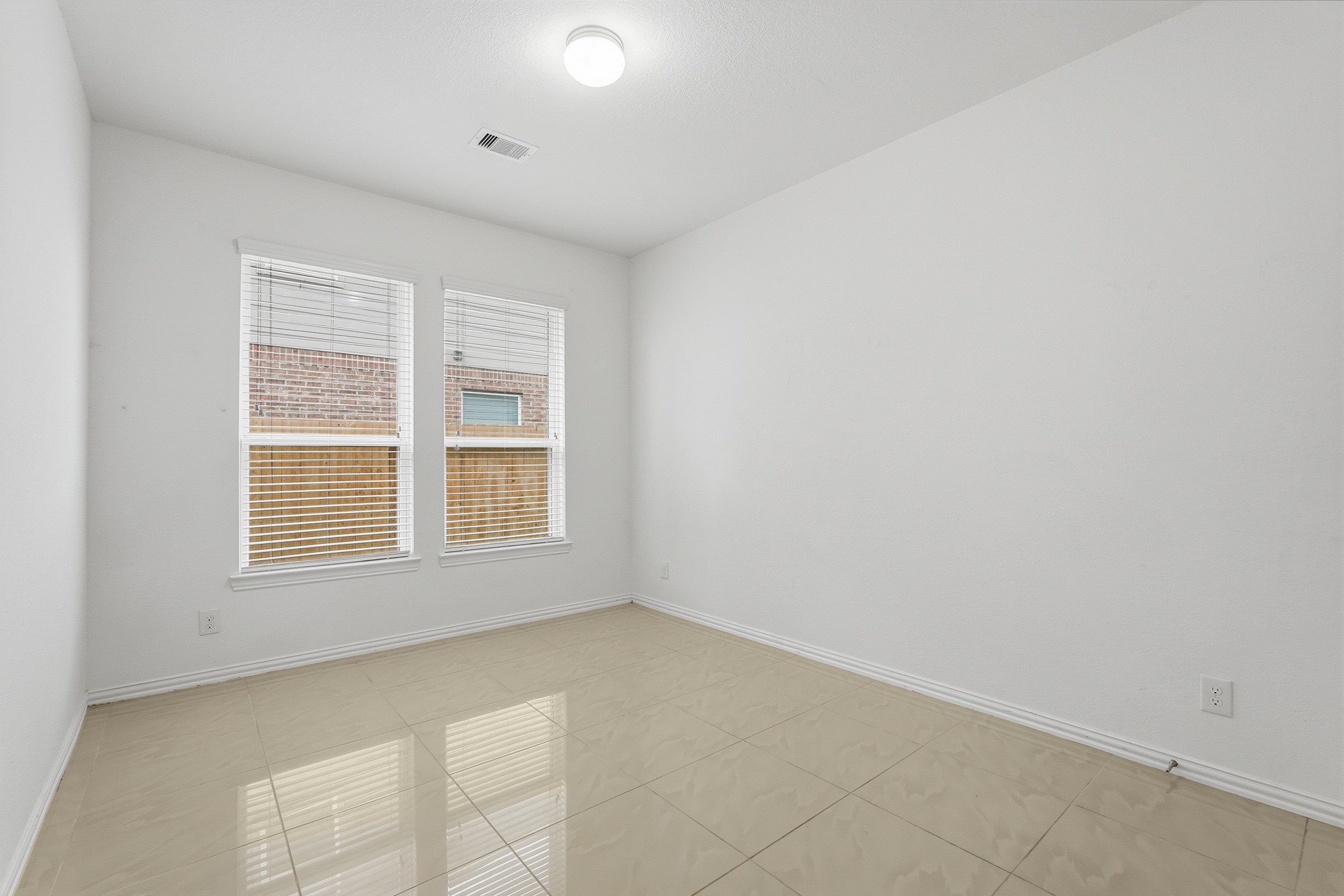 4703 Goldeneye Drive Property Photo 20