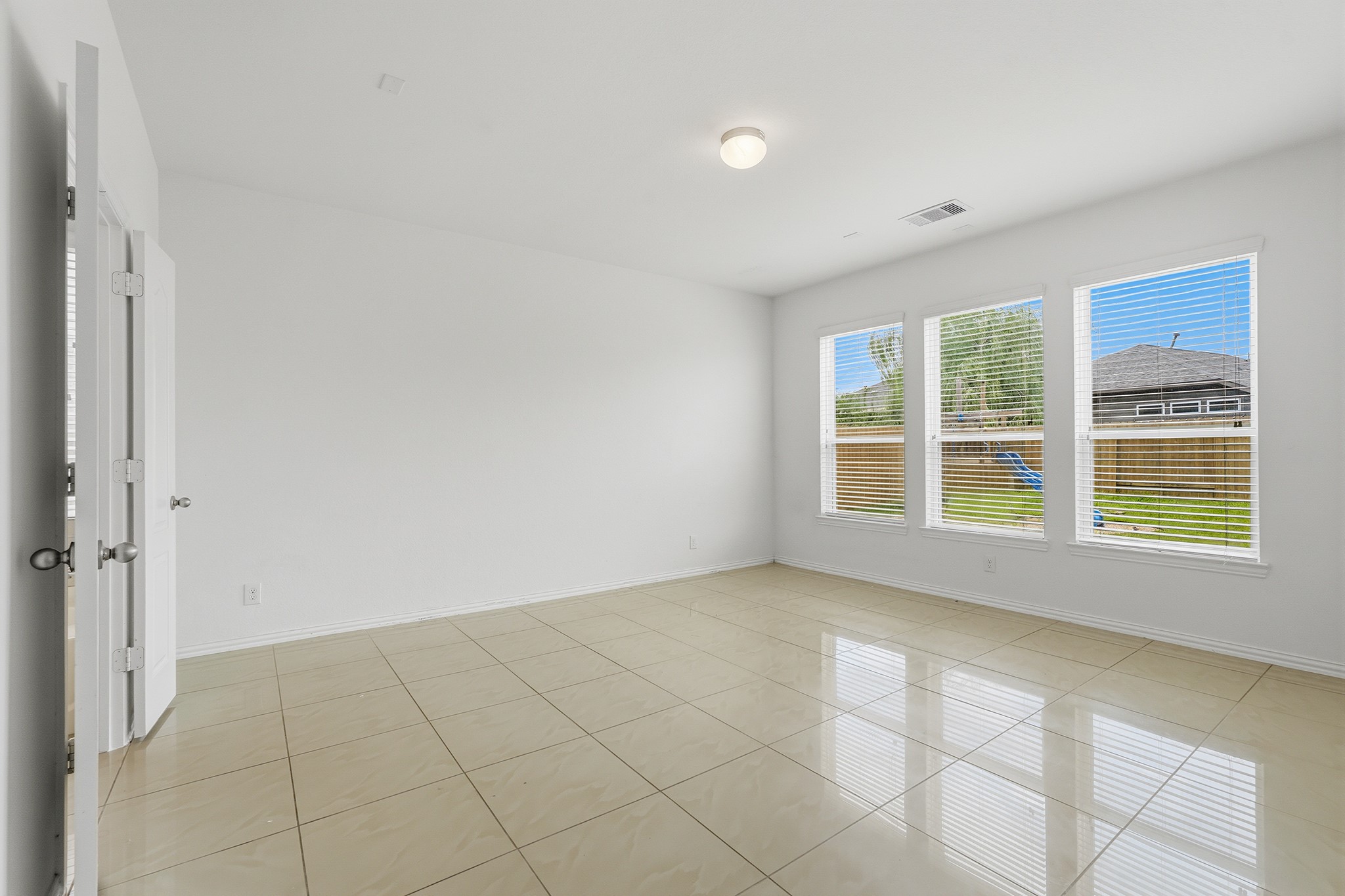 4703 Goldeneye Drive Property Photo 26