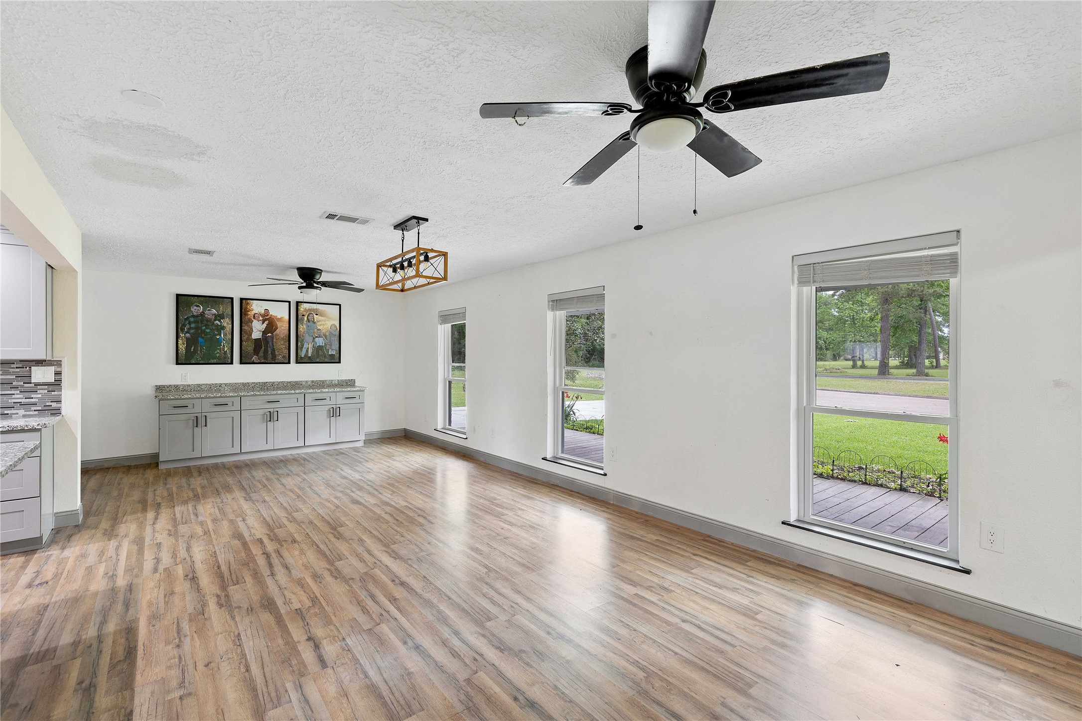 27407 Afton Way Property Photo 11