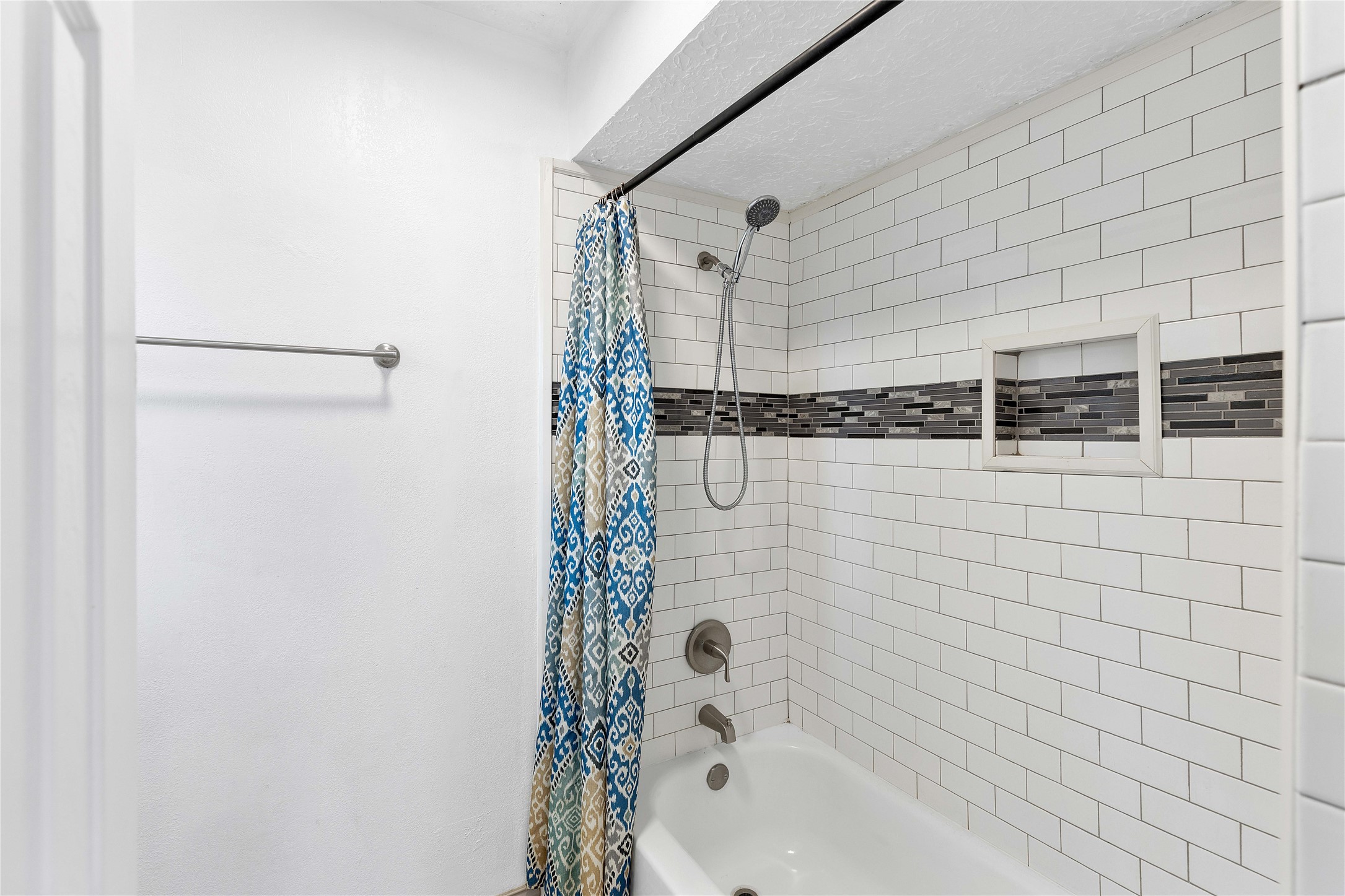27407 Afton Way Property Photo 25