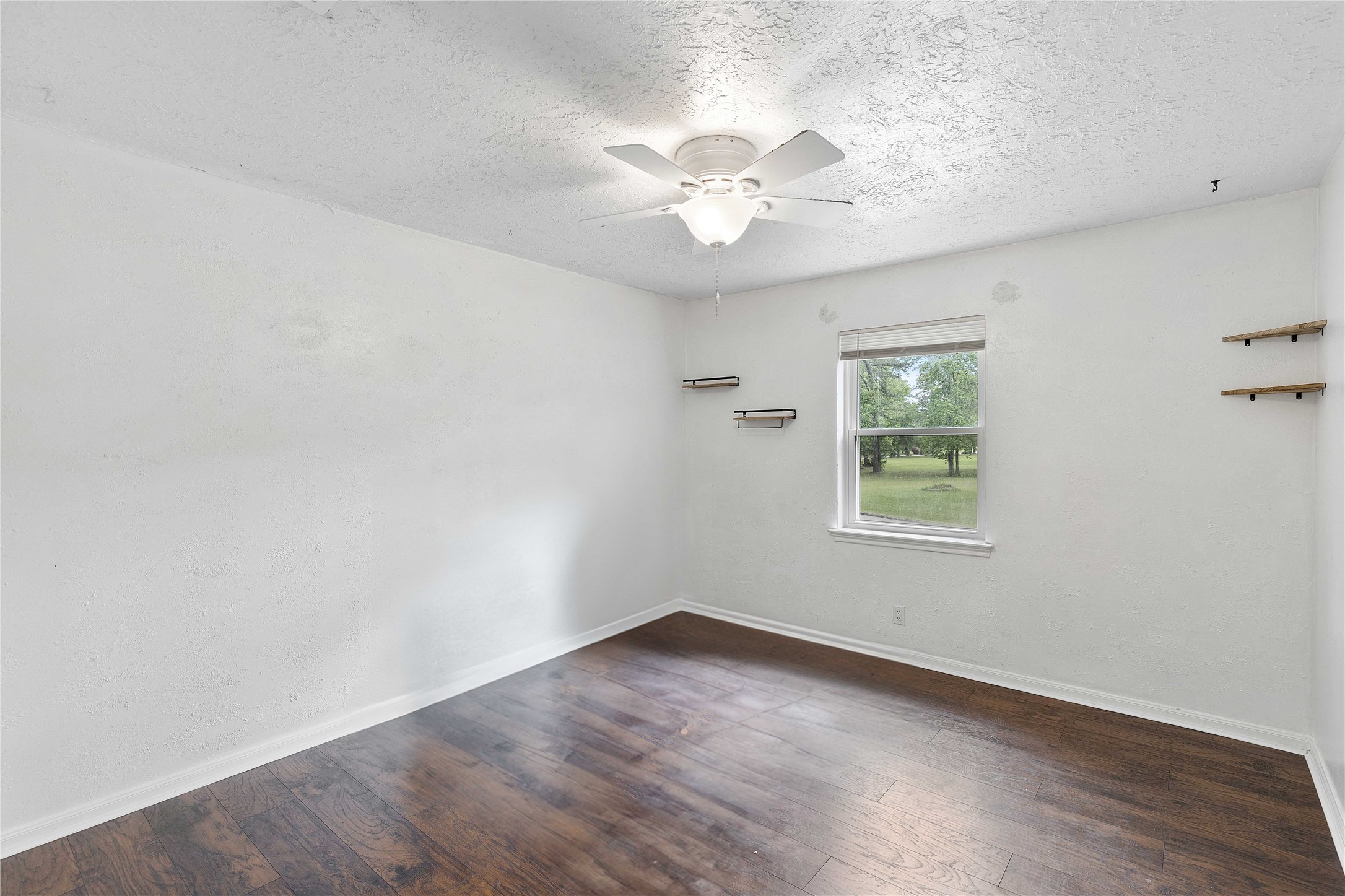 27407 Afton Way Property Photo 28