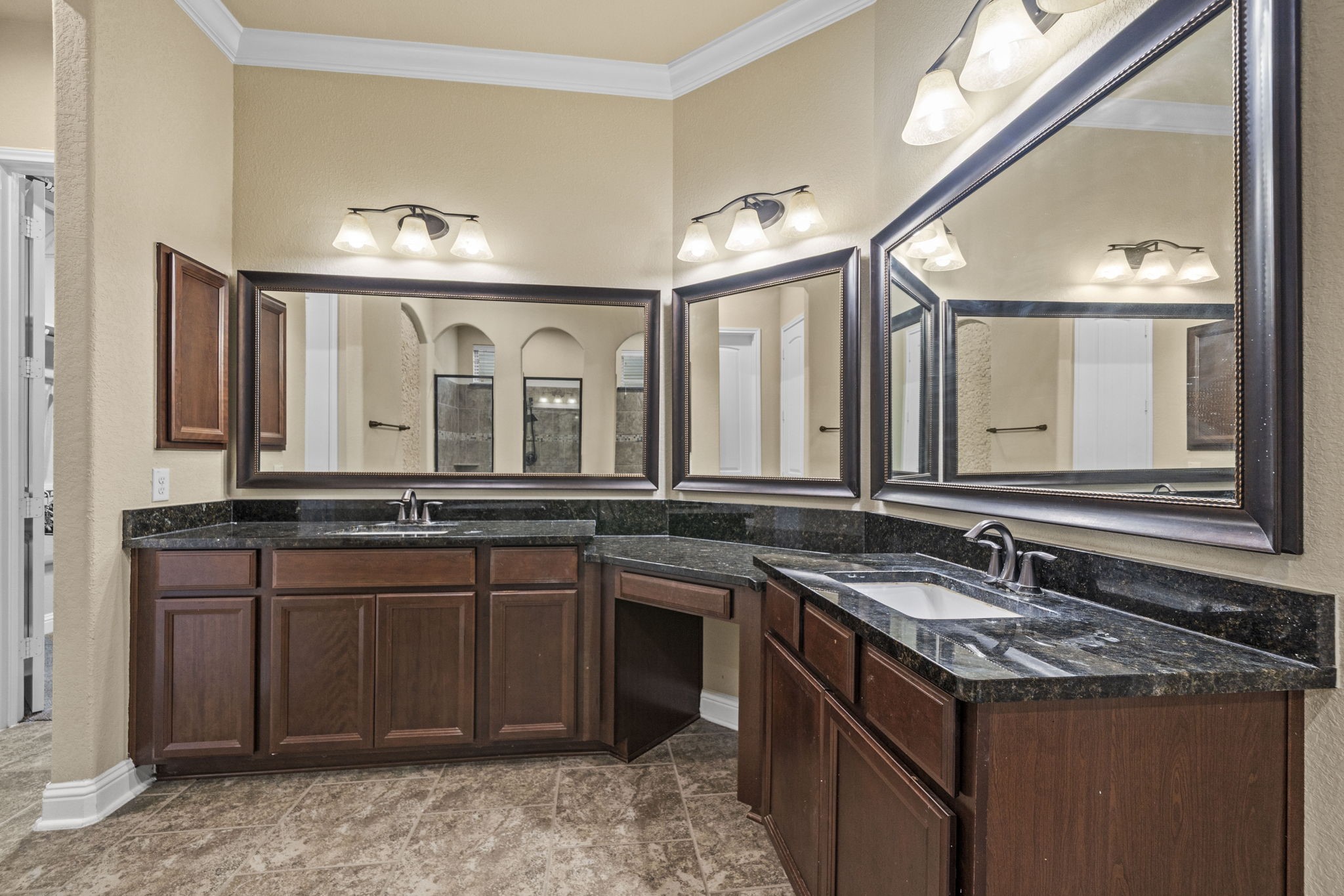 14215 Spindle Arbor Road Property Photo 7